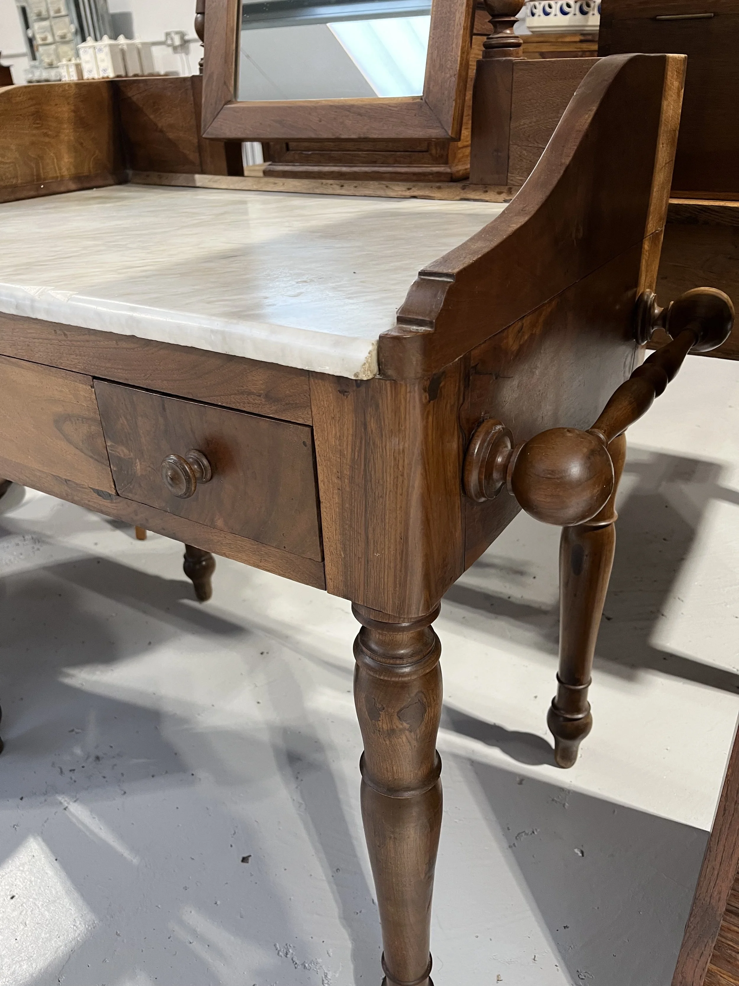 Vintage secondhand wash stand