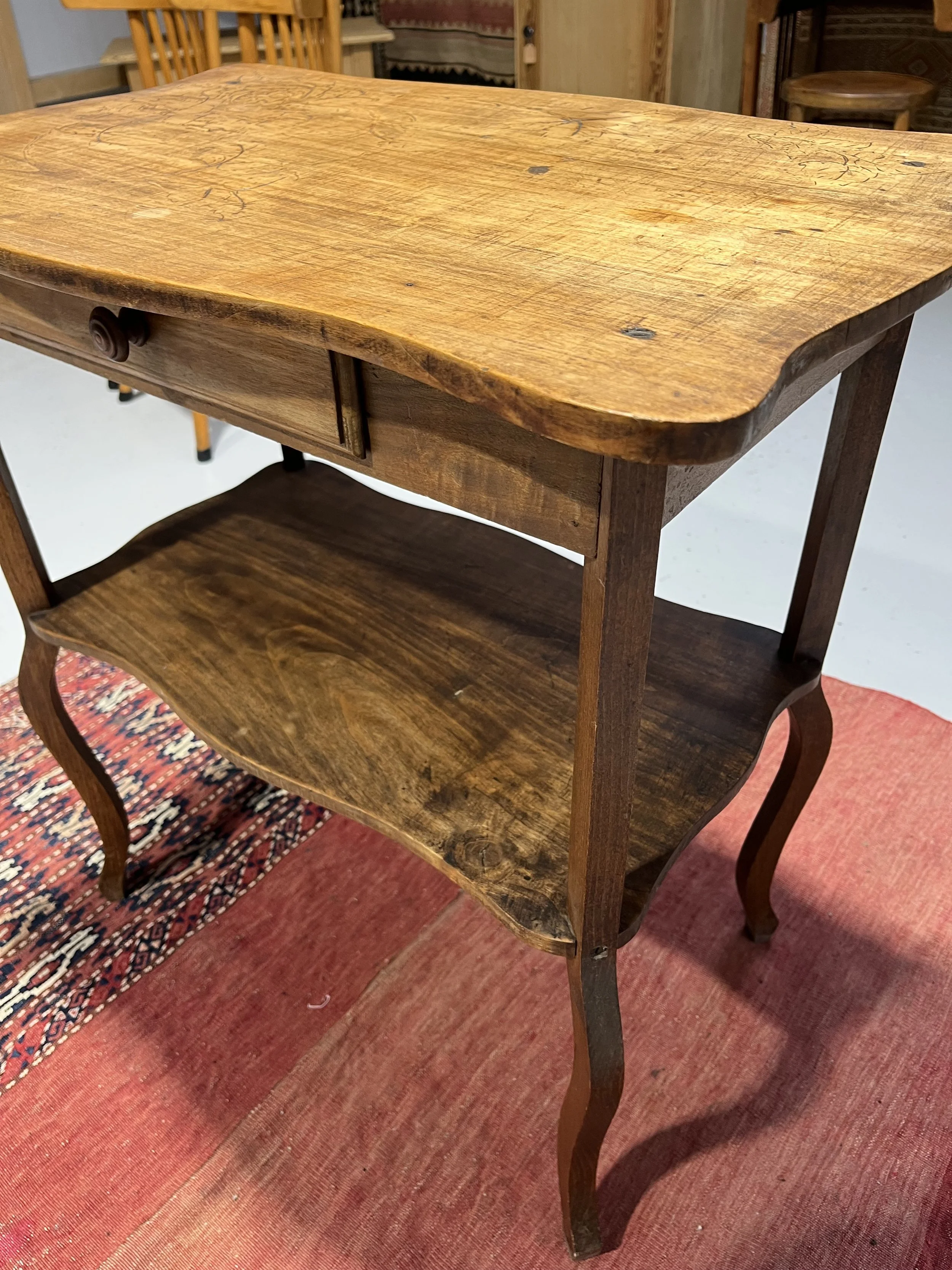 Vintage secondhand art nouveau occasional table