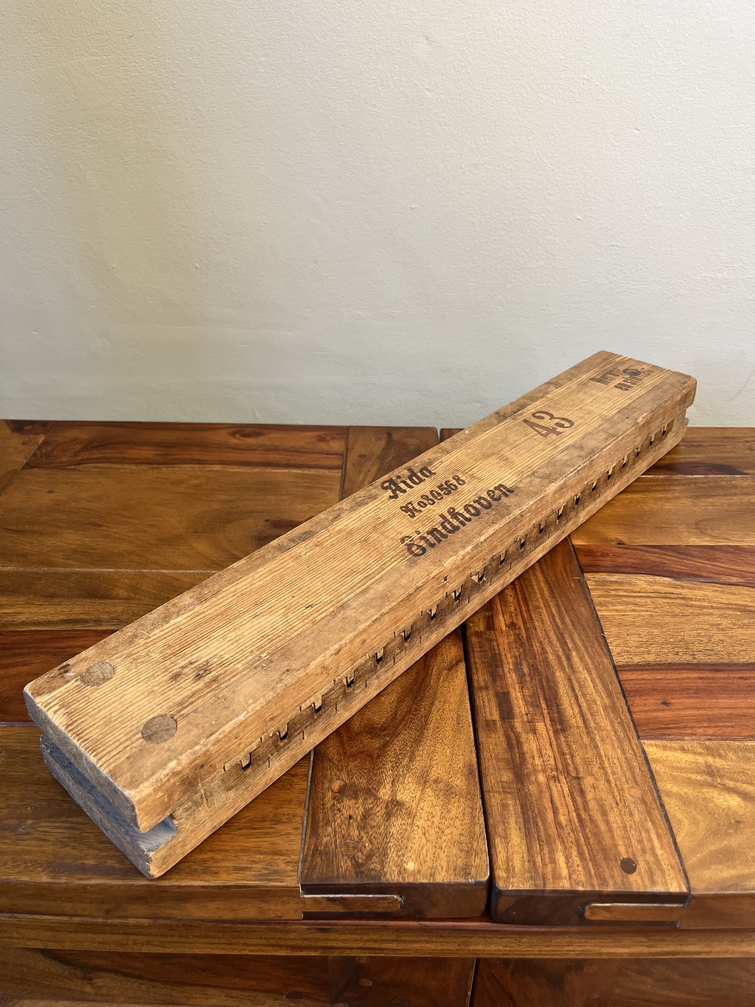 Secondhand vintage cigar press