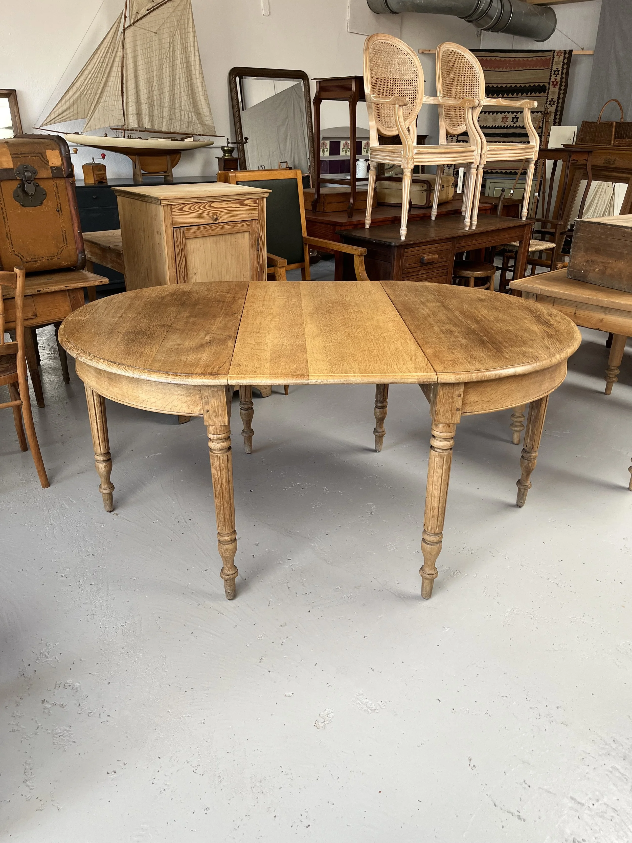Secondhand vintage oak table consoles