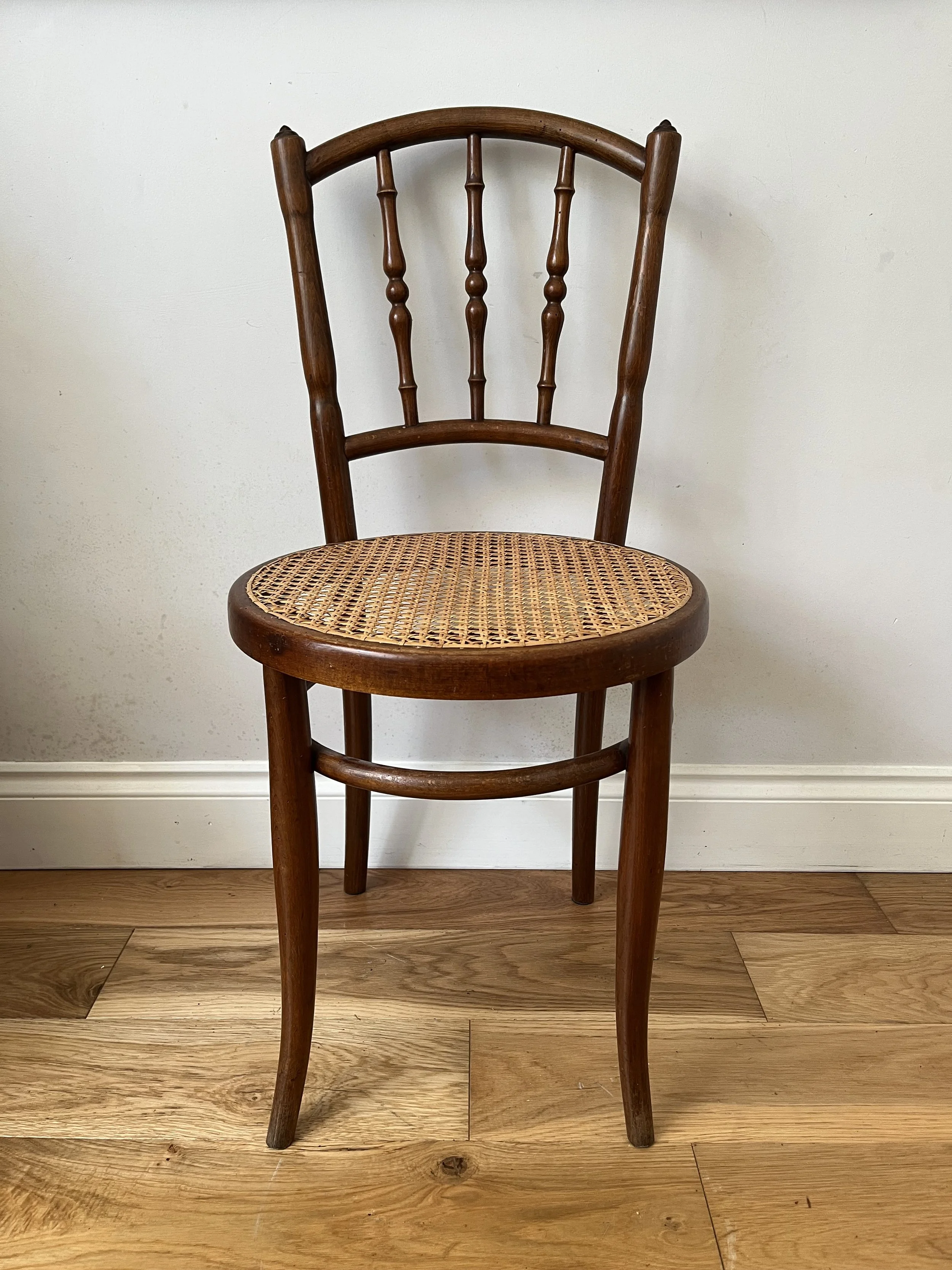 Secondhand vintage bentwood bistro chairs