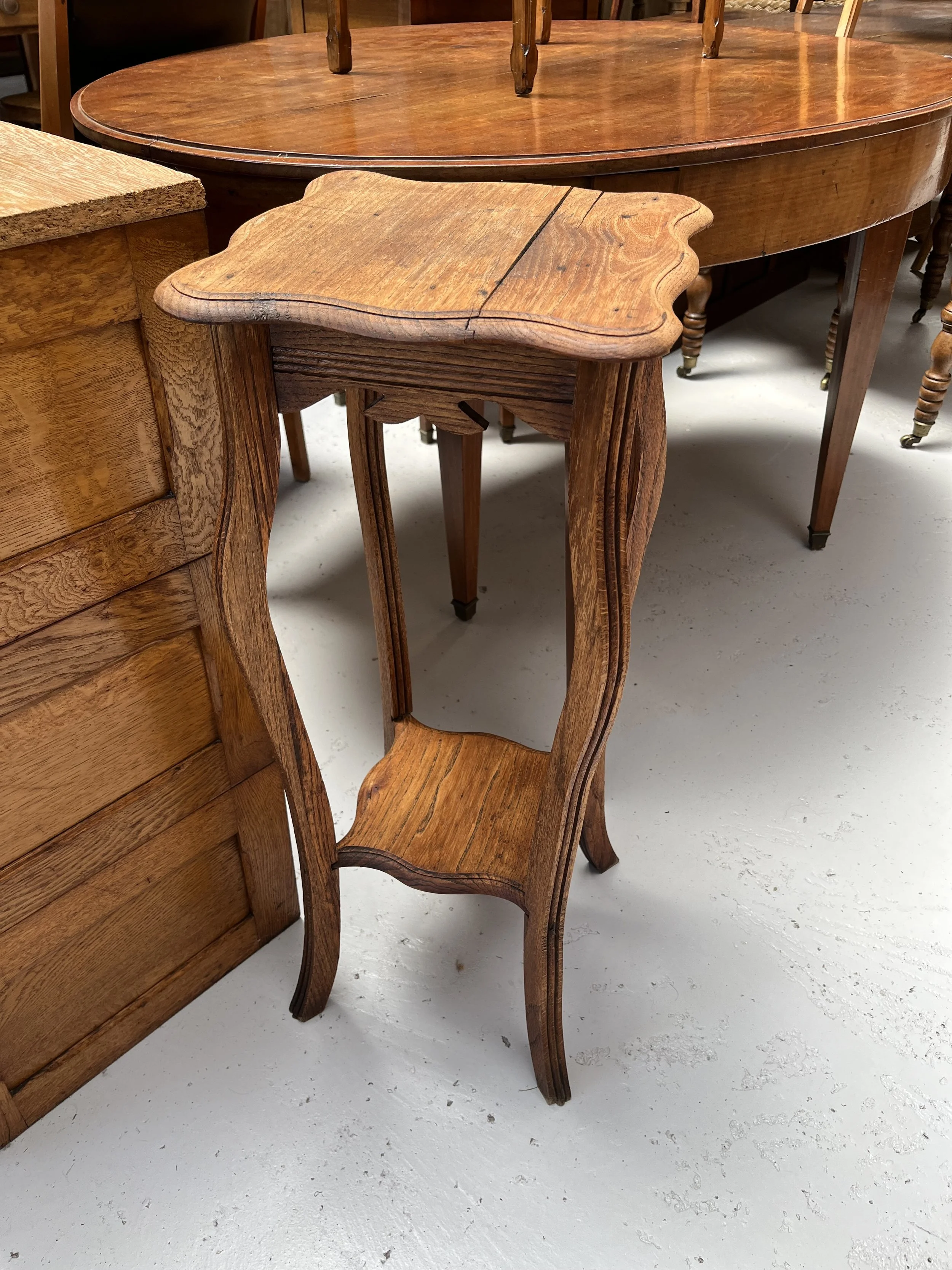 Secondhand vintage plant stand
