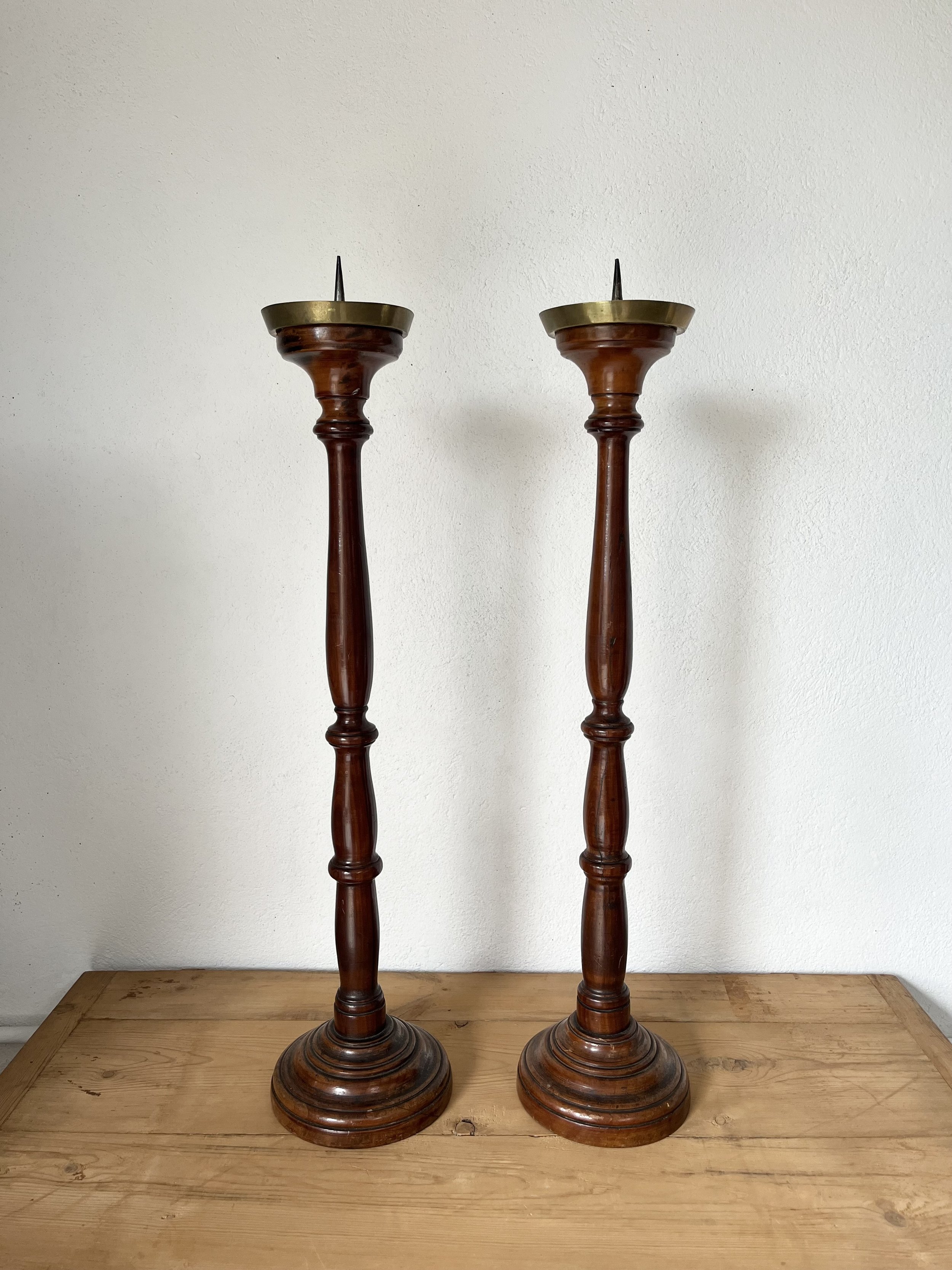 Secondhand vintage candle holders