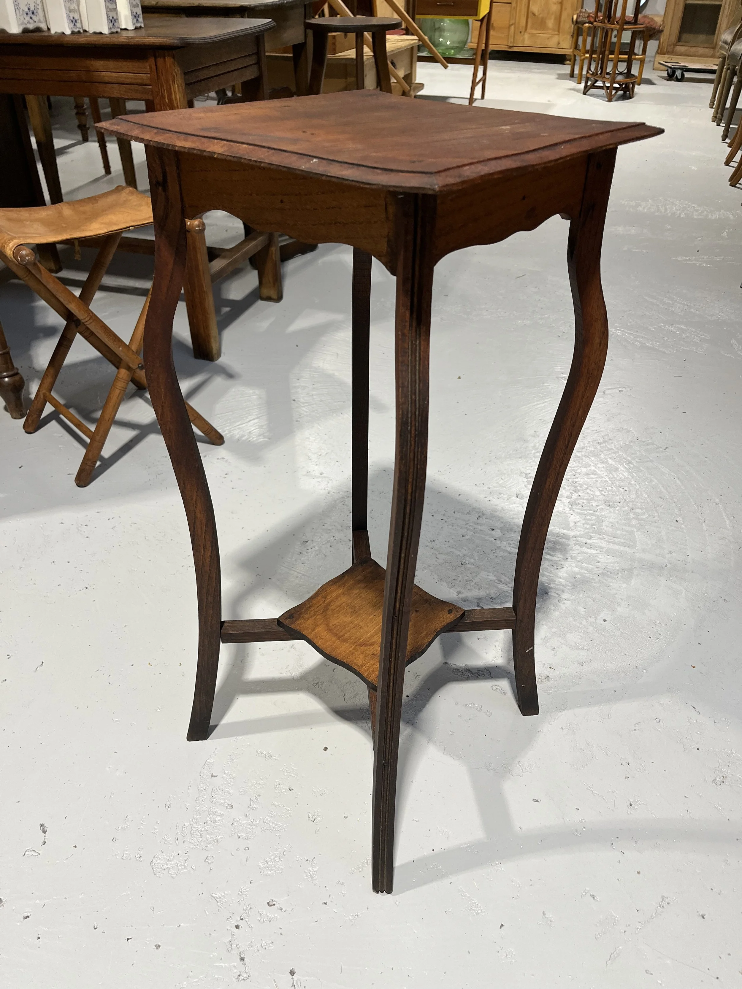 Vintage secondhand pedestal table