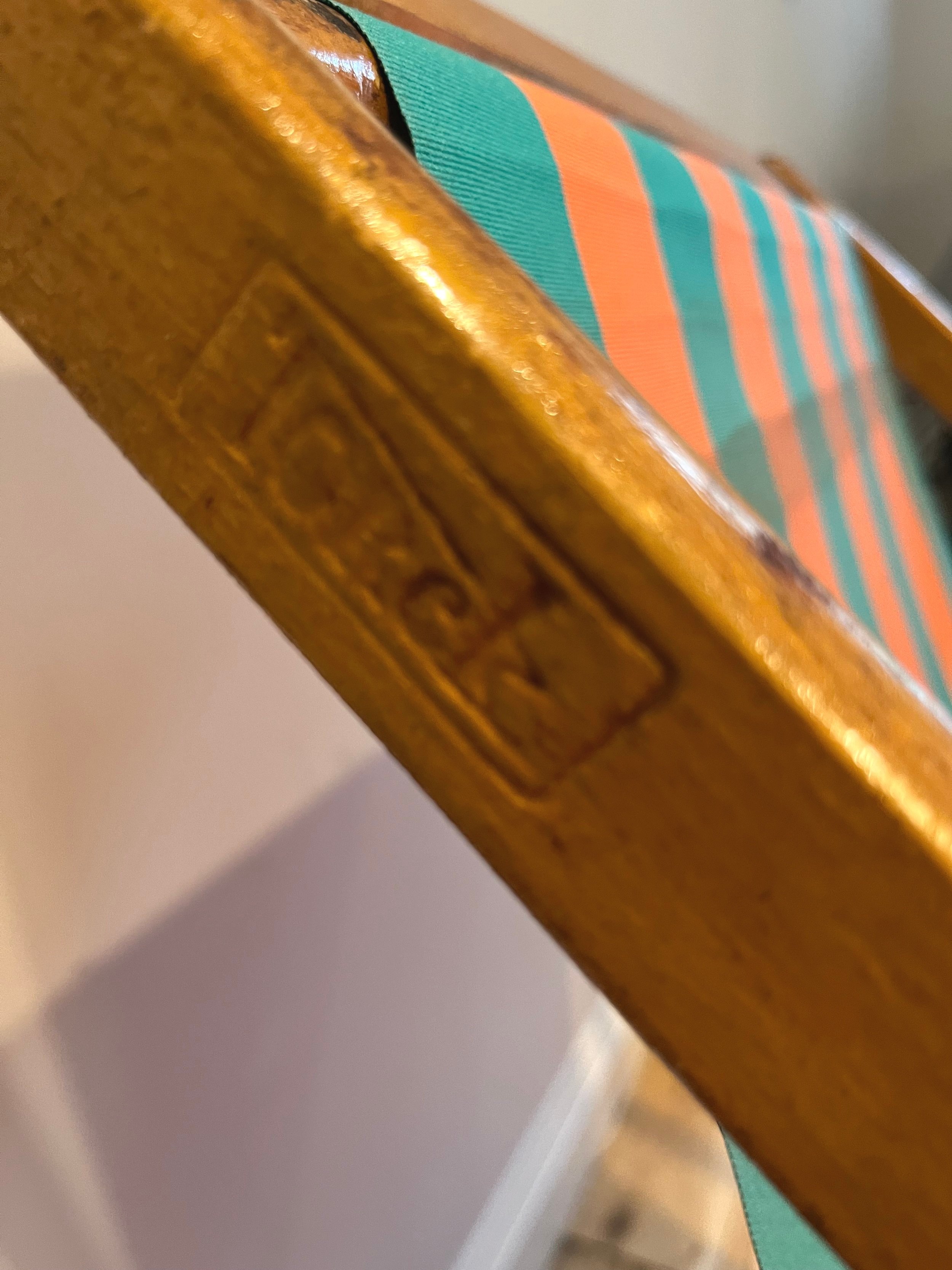 Secondhand vintage deck chair