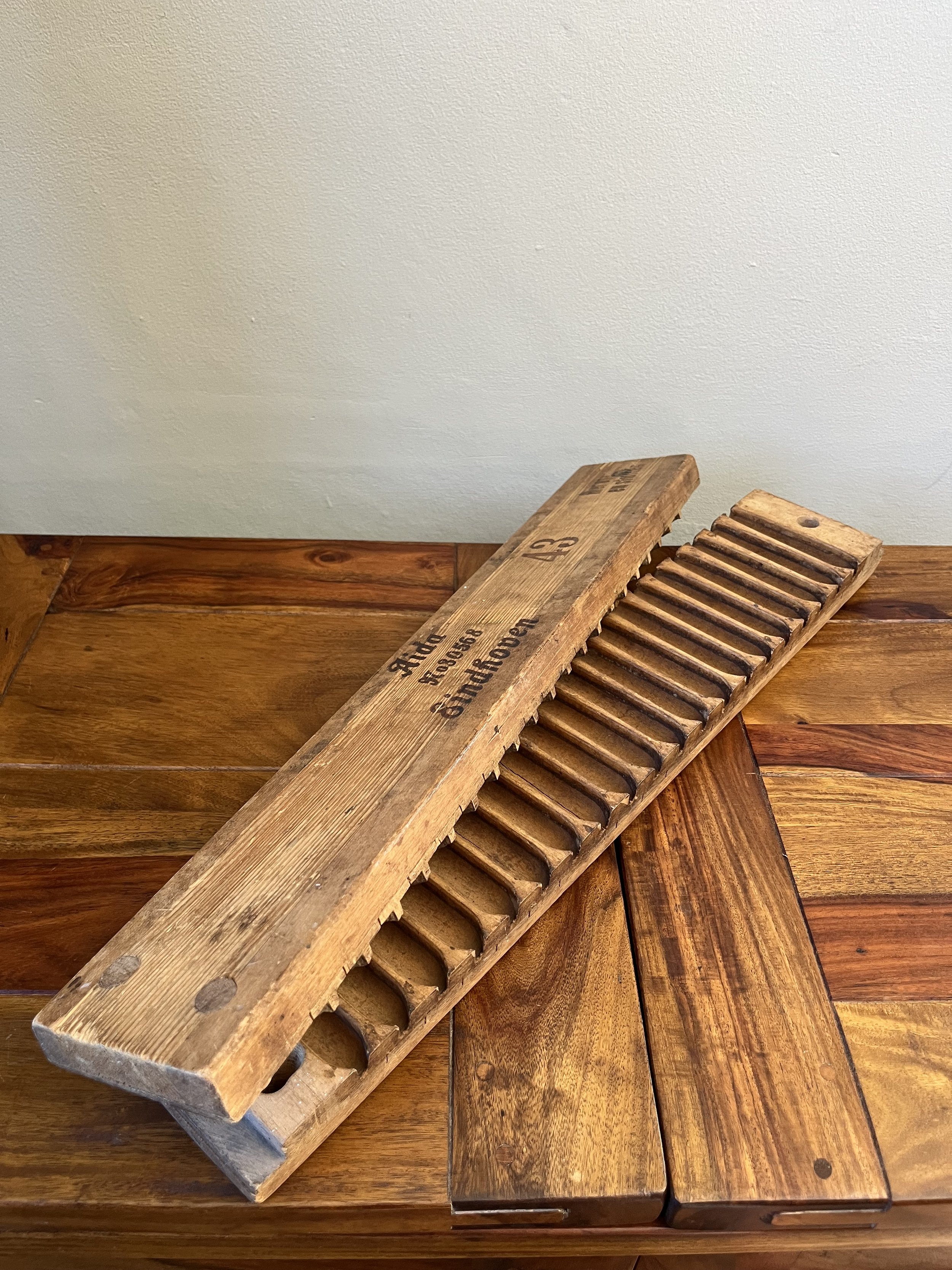 Secondhand vintage cigar press
