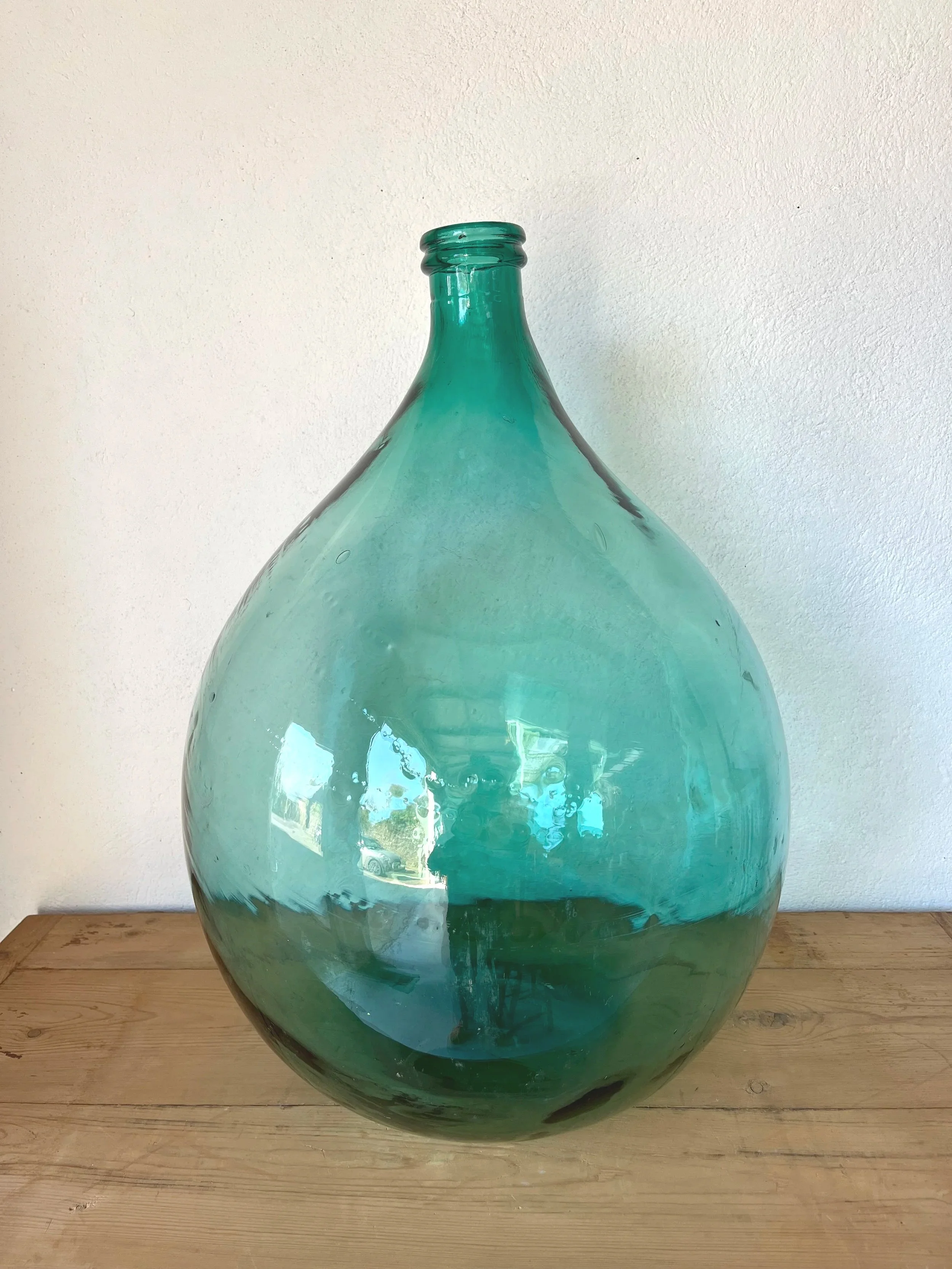 Secondhand vintage dame jeanne carboy