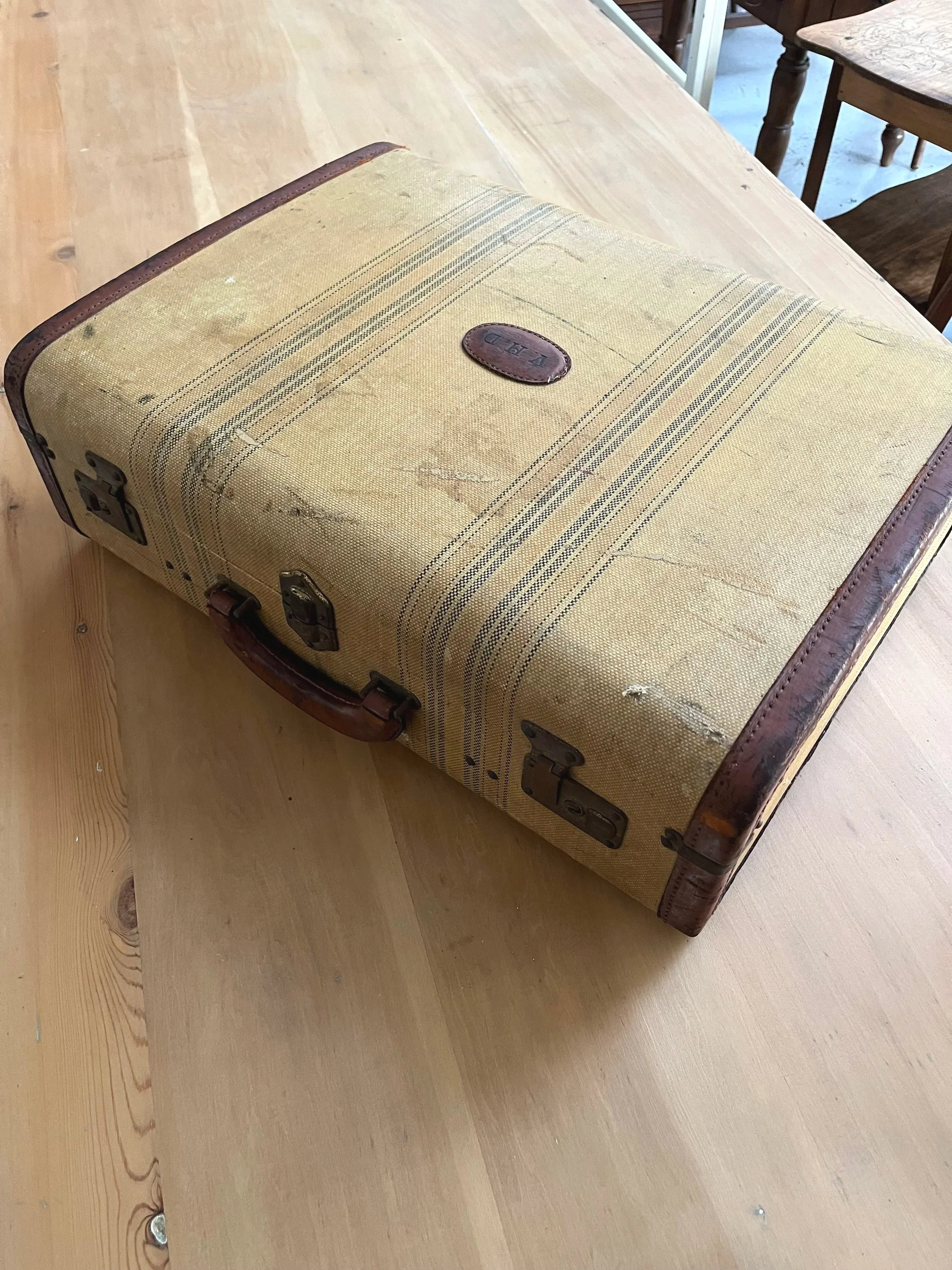 Vintage secondhand suitcase