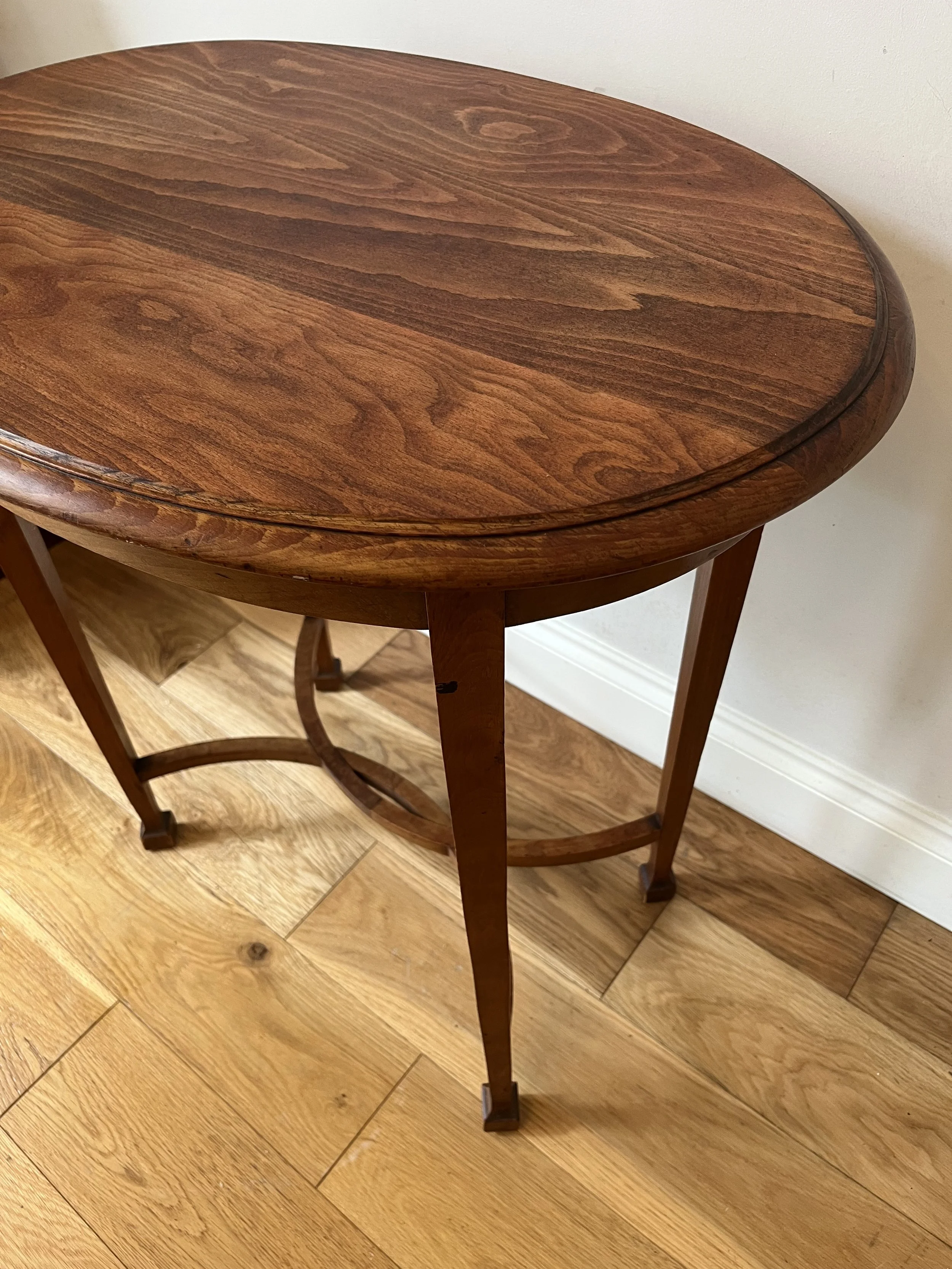 Secondhand vintage oval occasional table