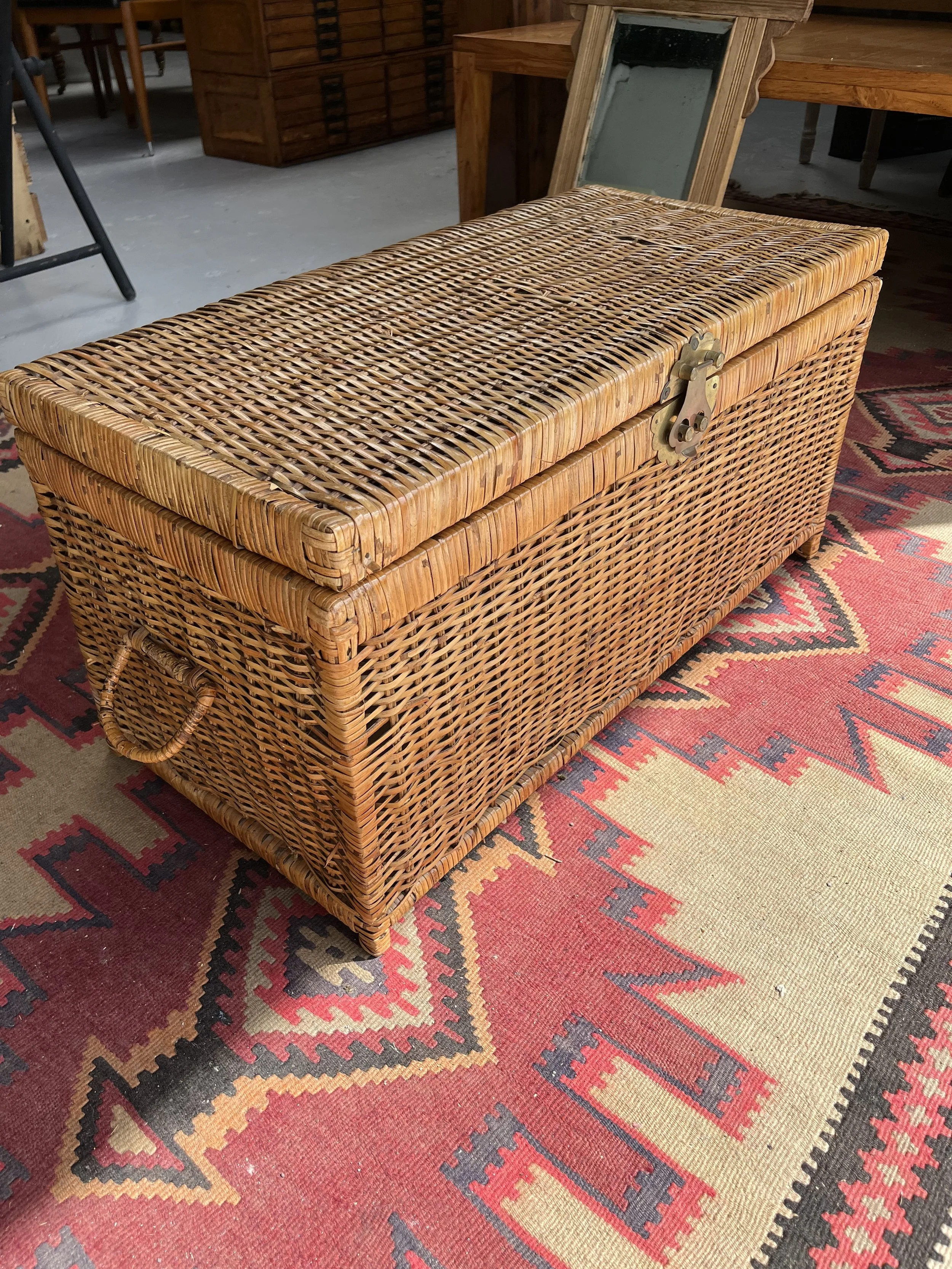 Secondhand vintage wicker trunk
