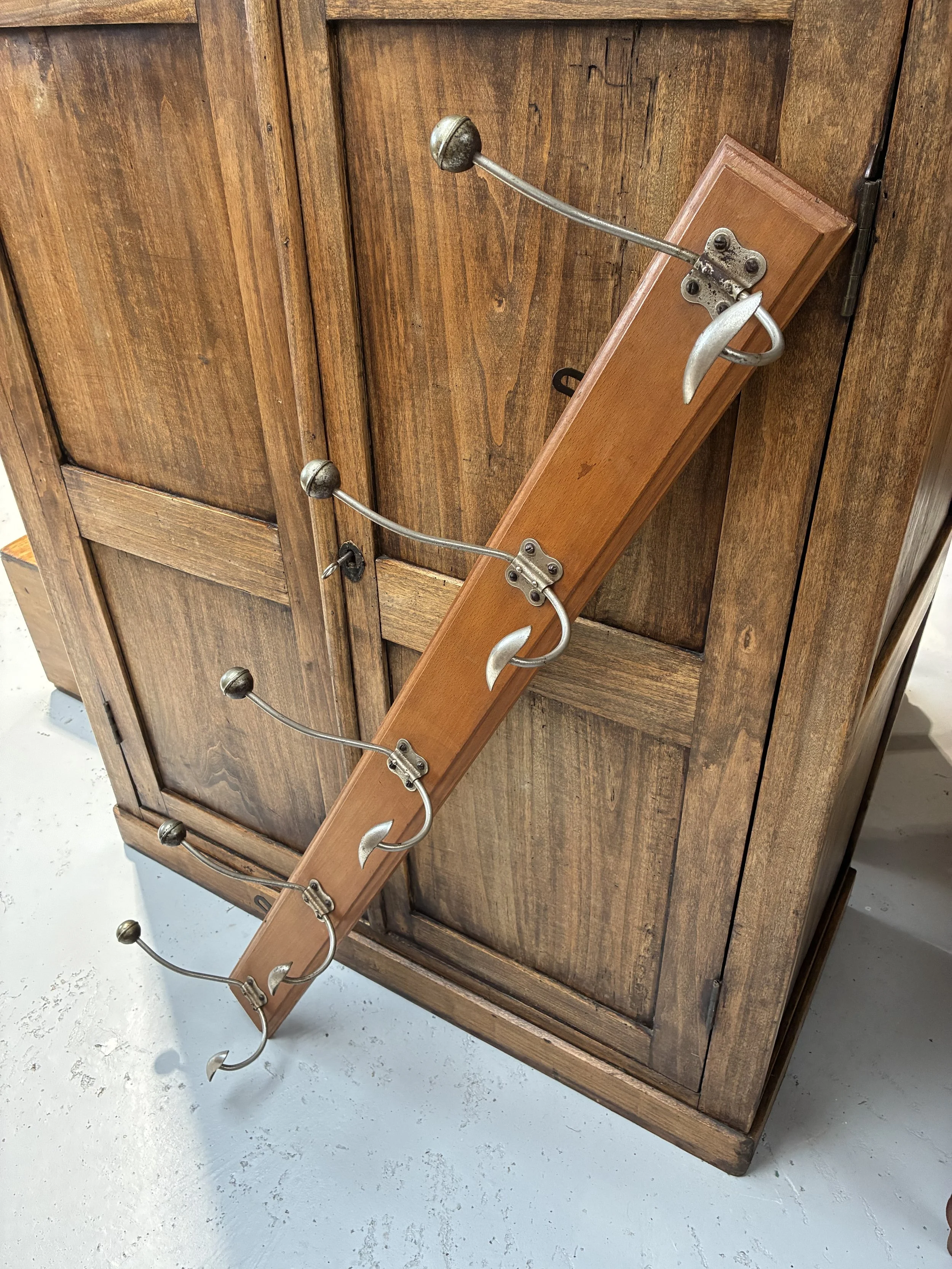 Secondhand vintage coat rack