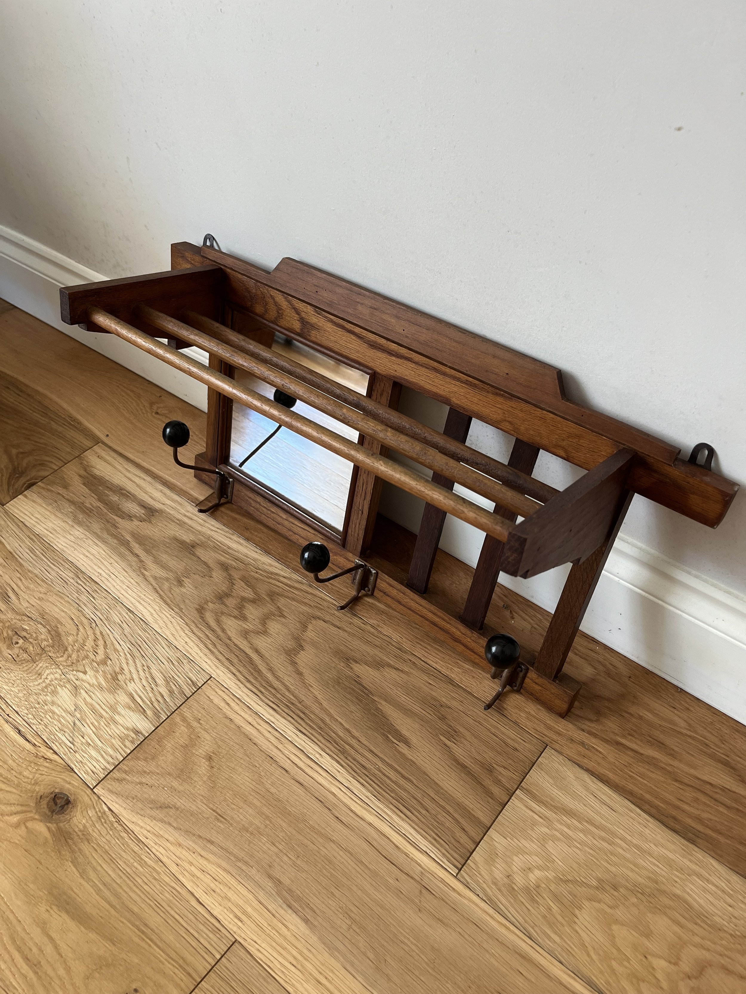 Secondhand vintage coat rack
