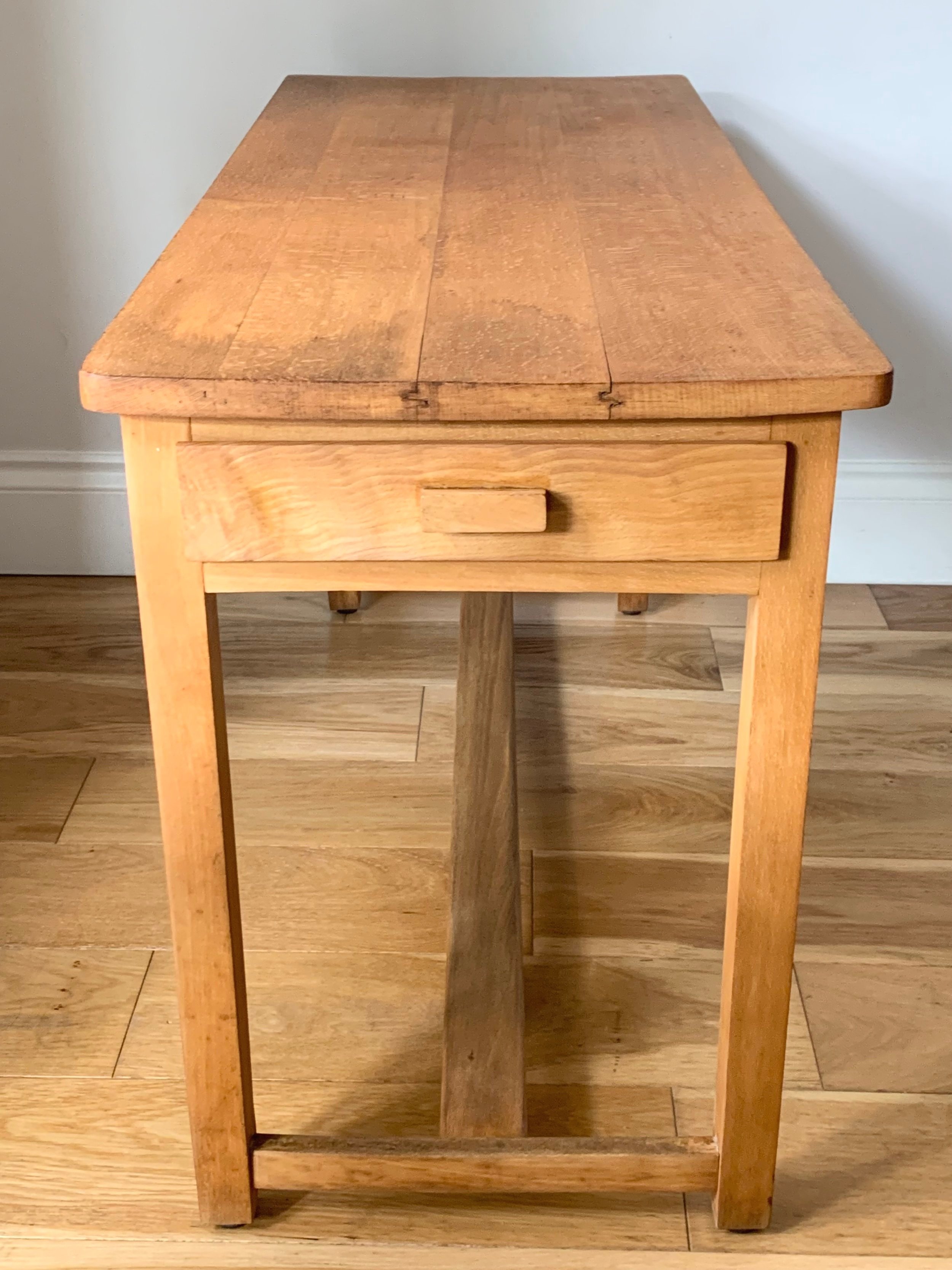 Secondhand vintage desk side table