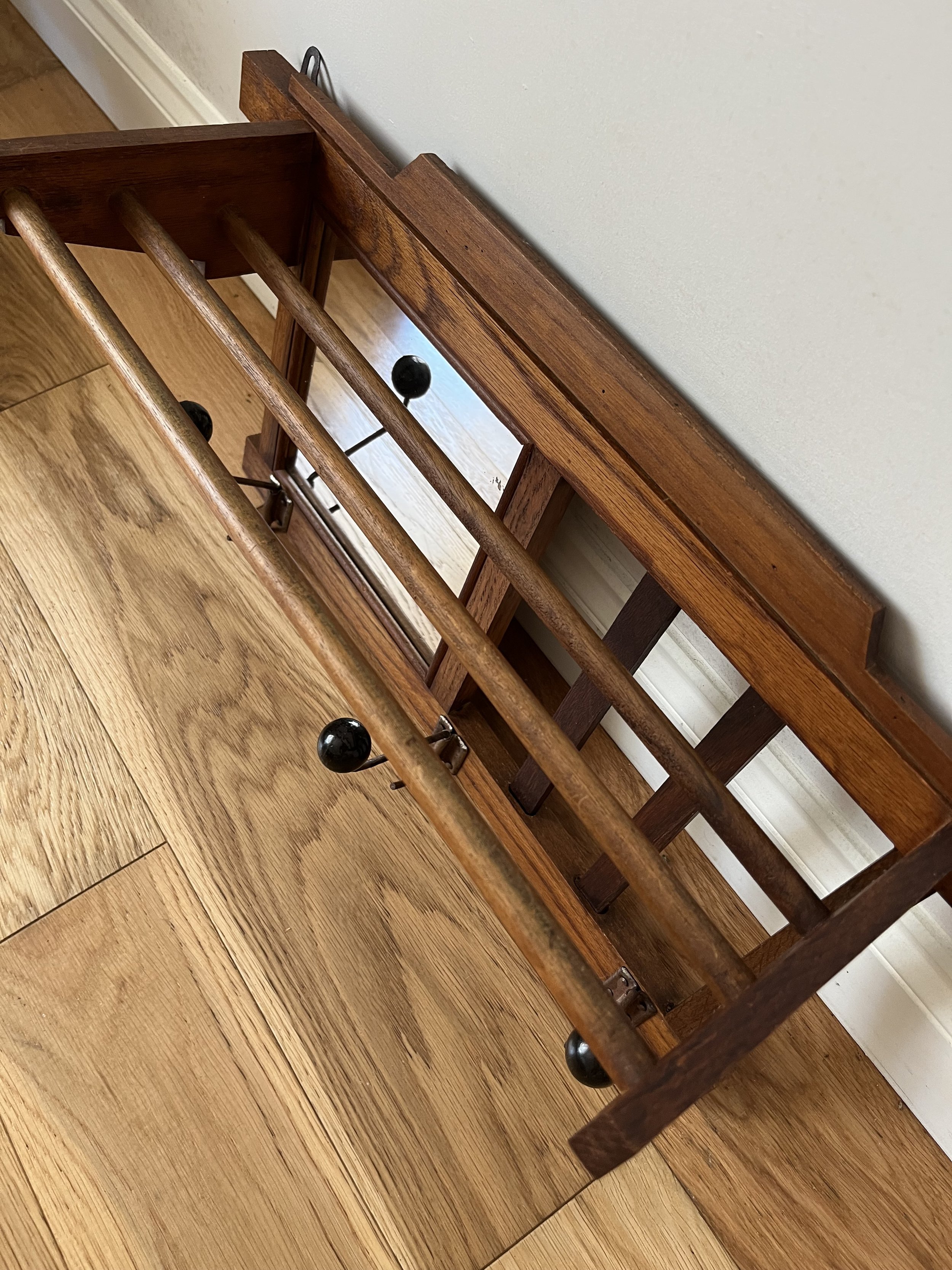 Secondhand vintage coat rack