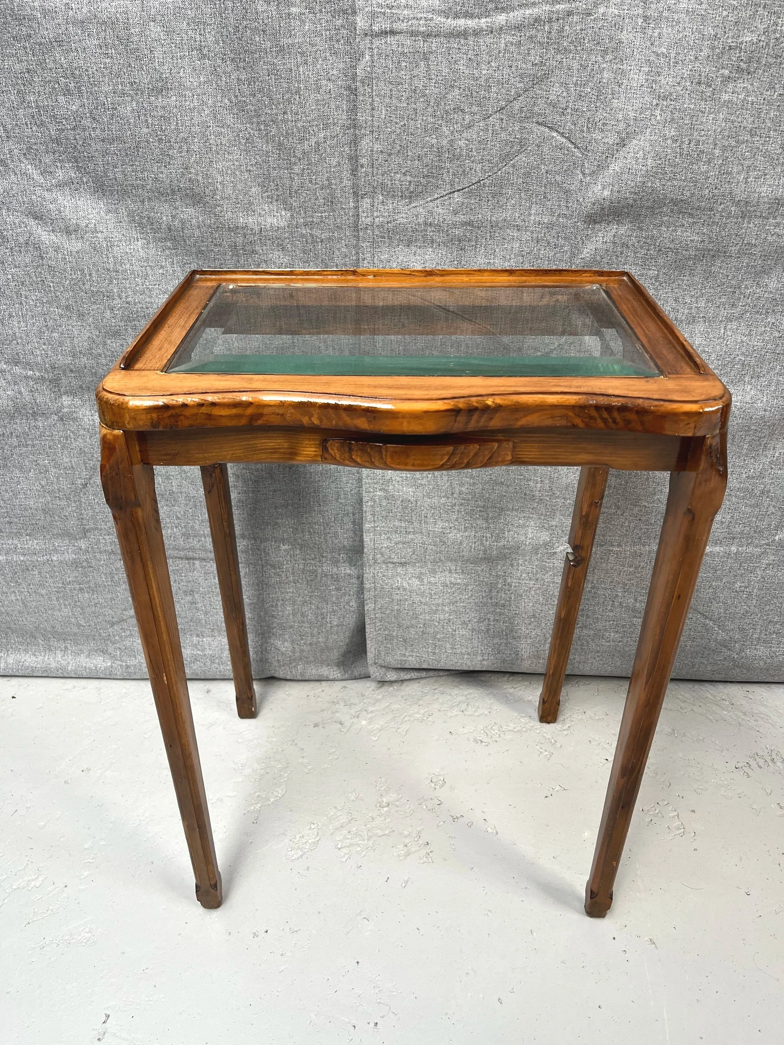 Secondhand vintage antique side table