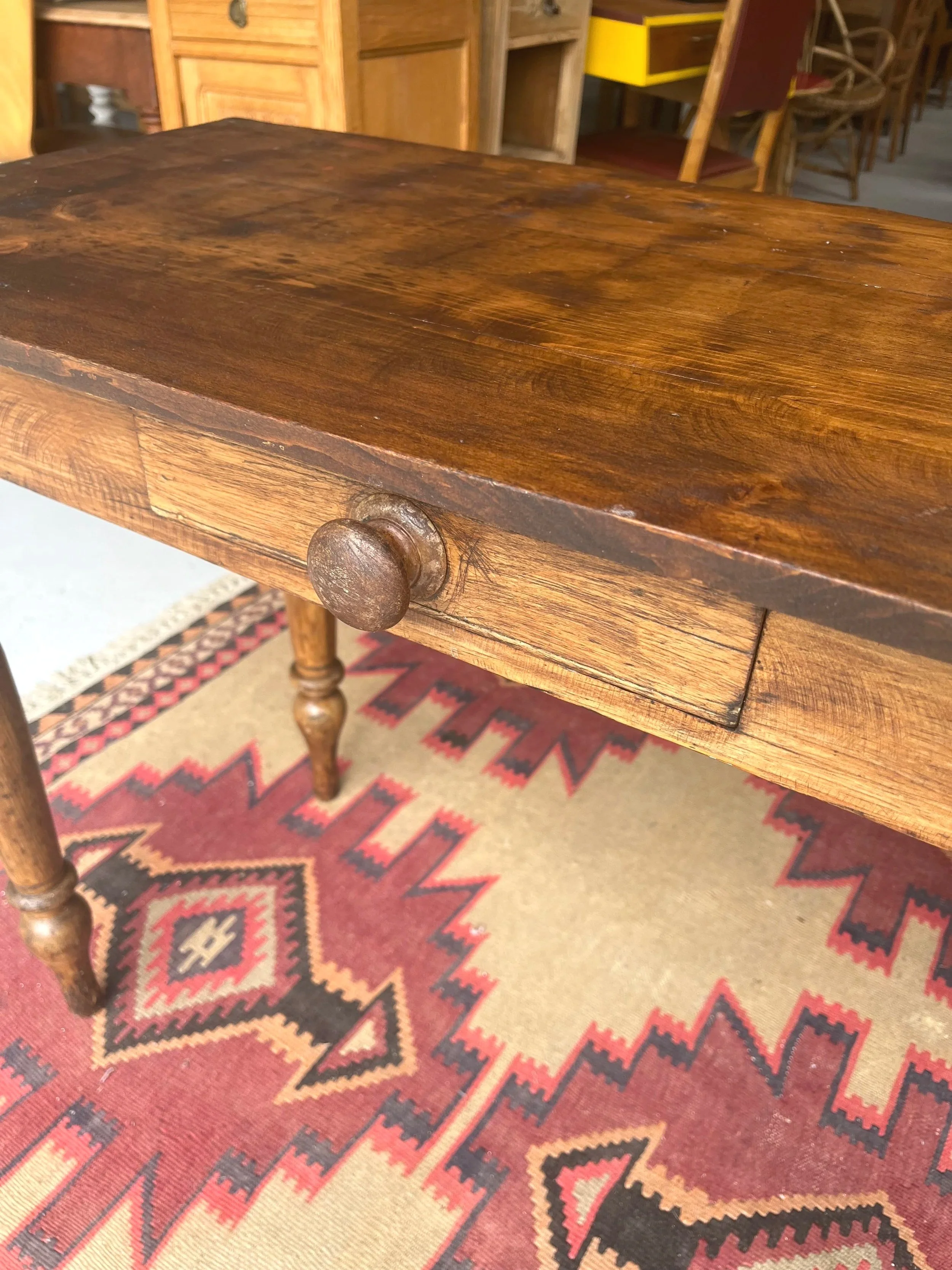 Secondhand vintage console