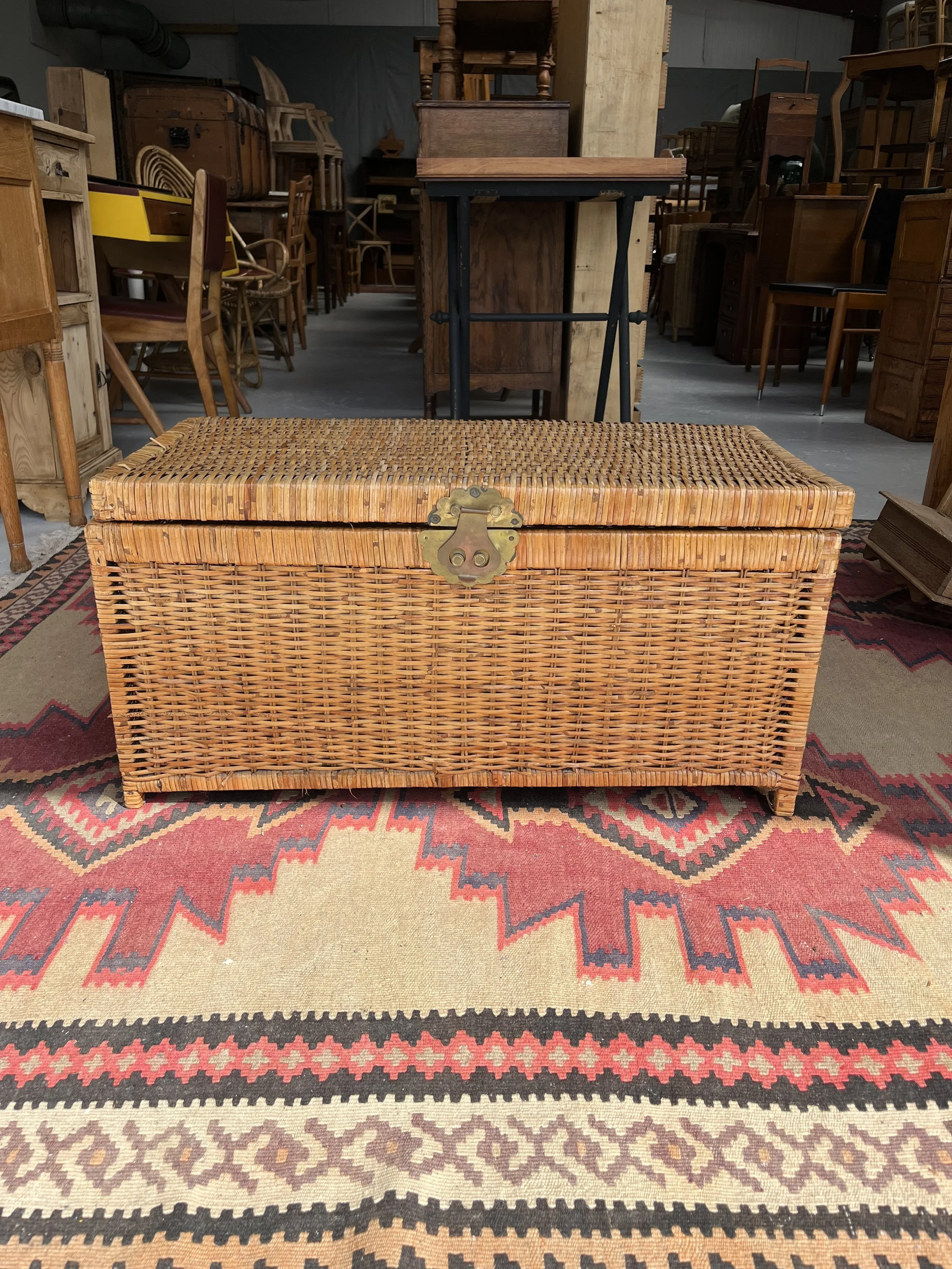 Secondhand vintage wicker trunk