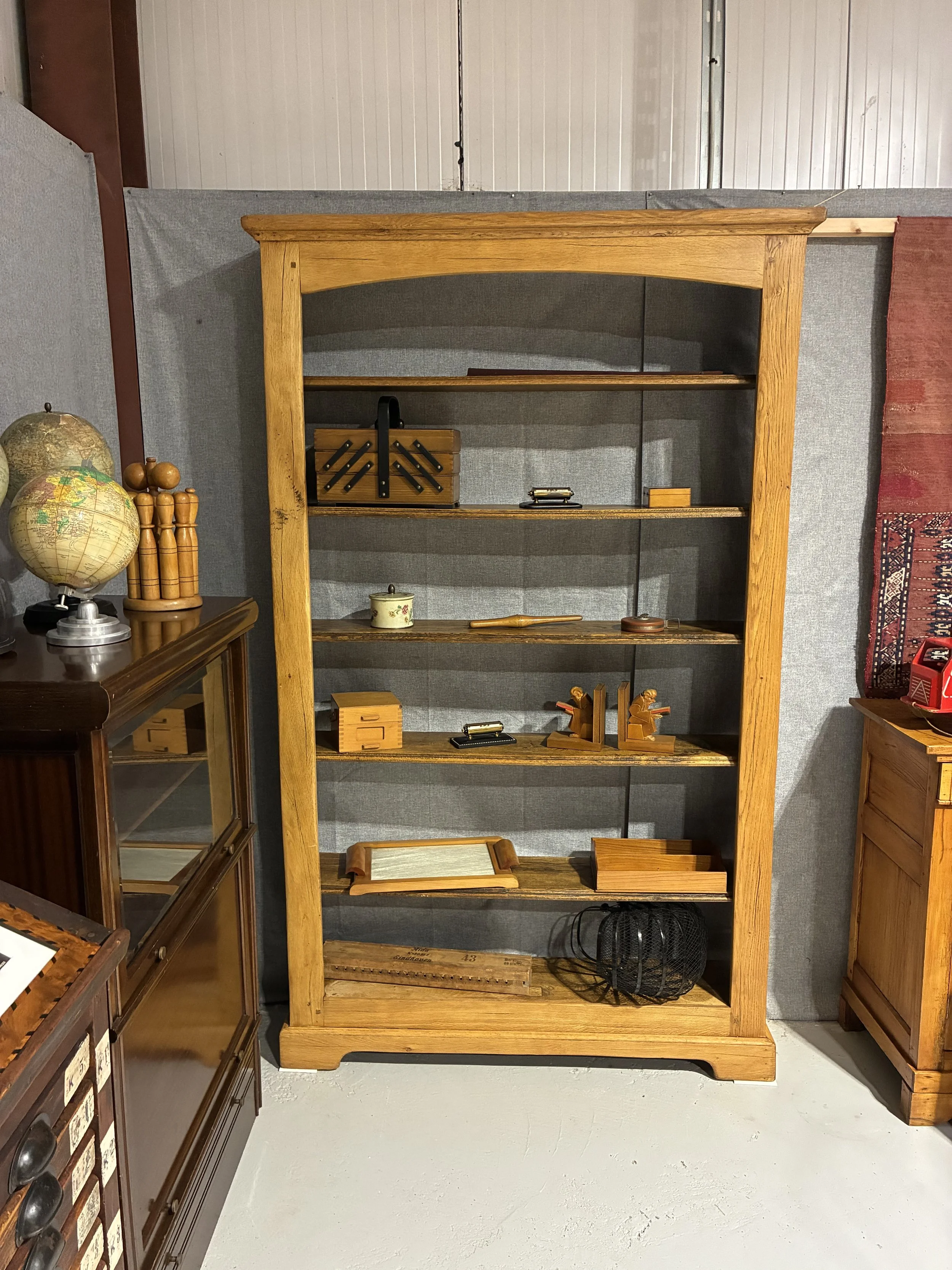 Secondhand vintage french bookshelf