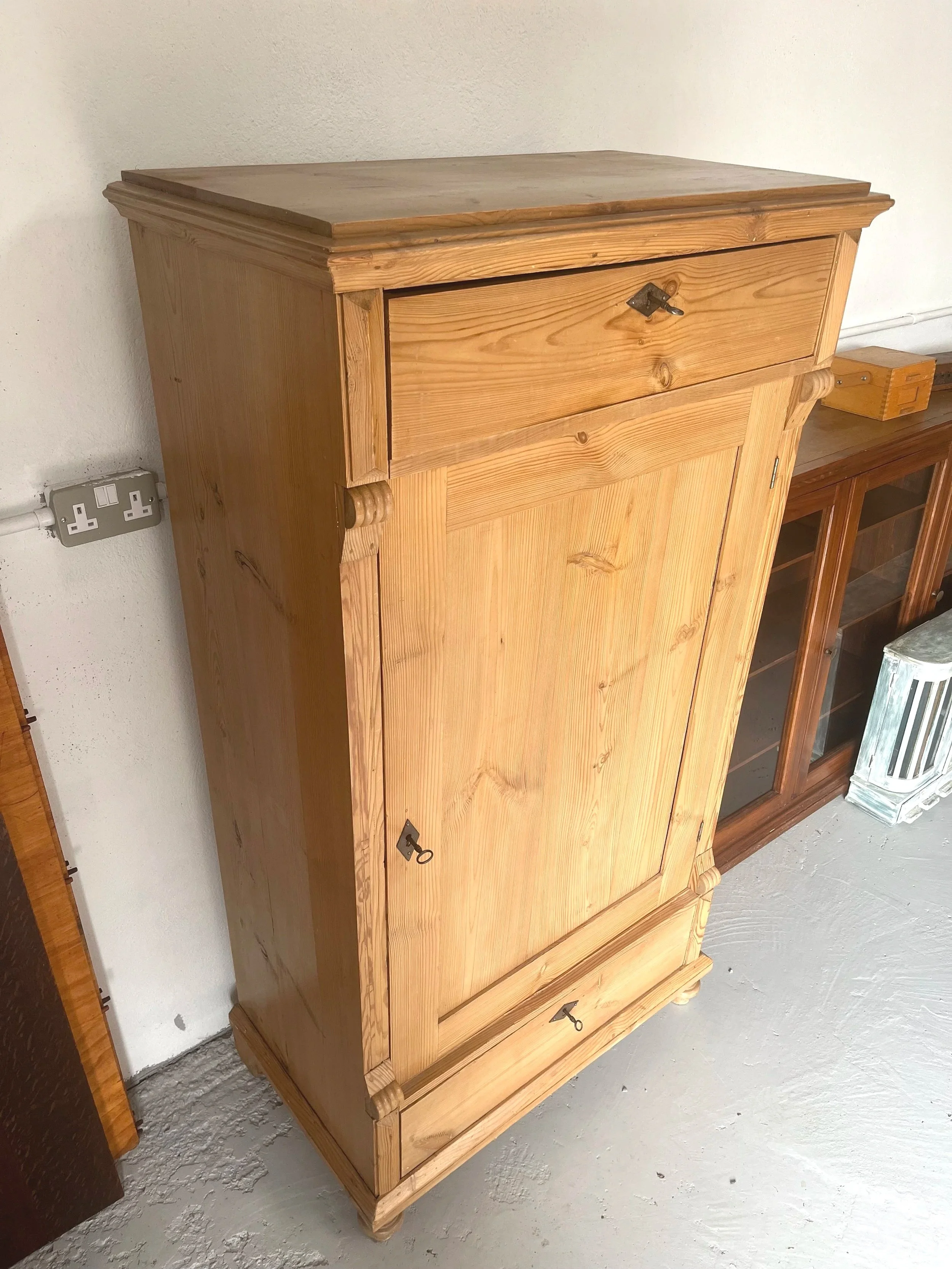 Secondhand vintage pine cabinet