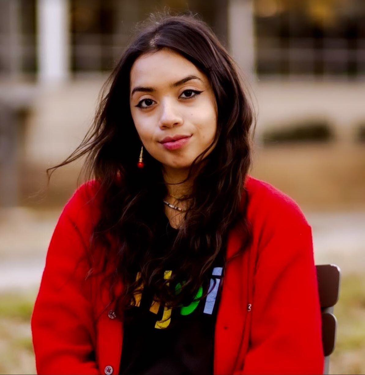 🌎💞How do you cross time, voices, and even generations in a poem? 

In this ✨bonus episode✨ of Bee Balm Presents, Fayetteville-based poet @sophiaordaz reads one of their own poems, &ldquo;Sestina on Waking Up from A Dream of Decolonial Love.&rdquo; 