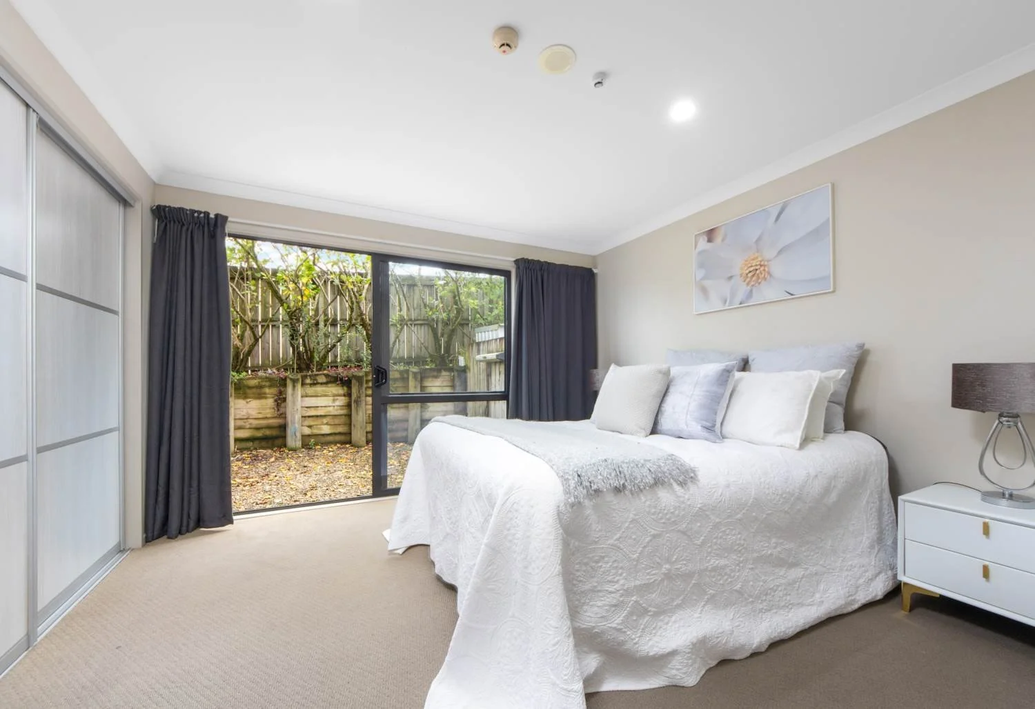 12/46 CARLOS DR | FLAT BUSH