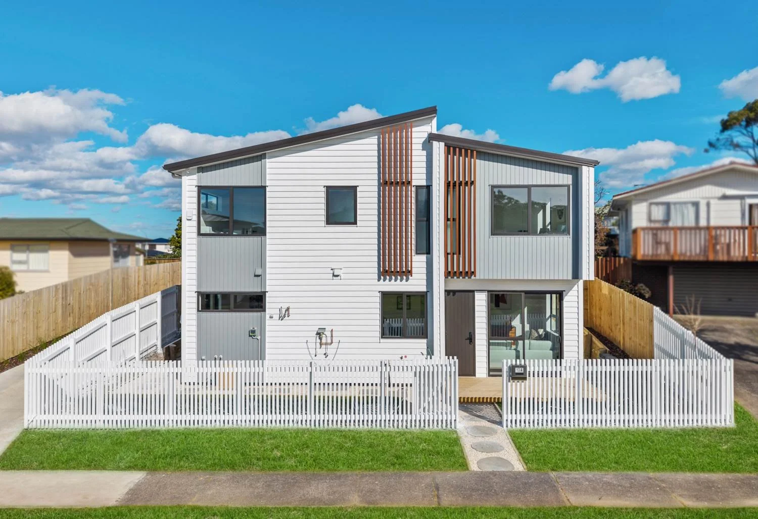 13A BLANCHE WAY | HALF MOON BAY