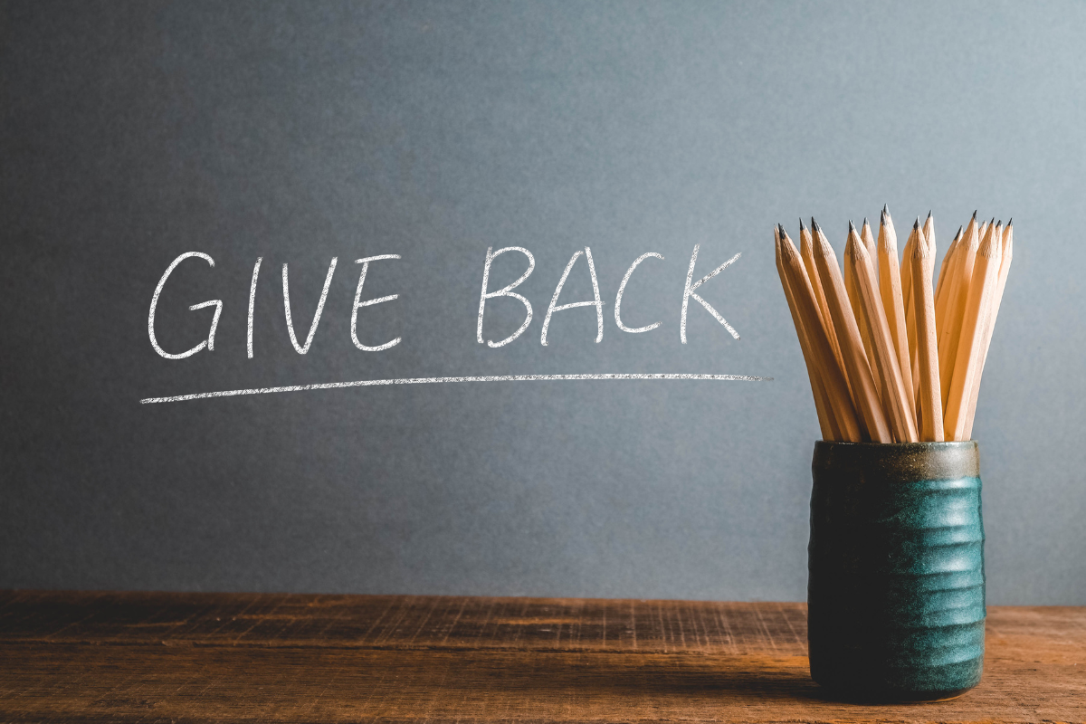 7 Impactful Ways to Give Back to Your Community
