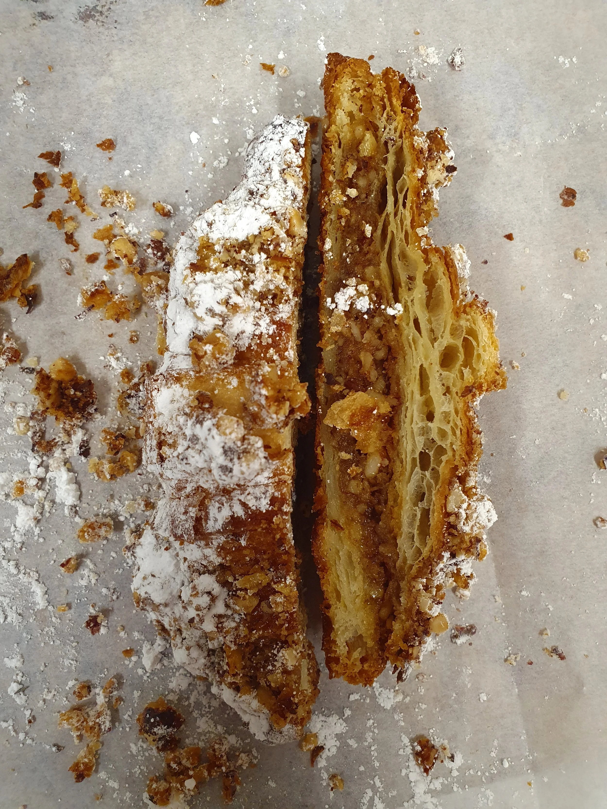 COFFEE & HAZELNUT CROISSANT