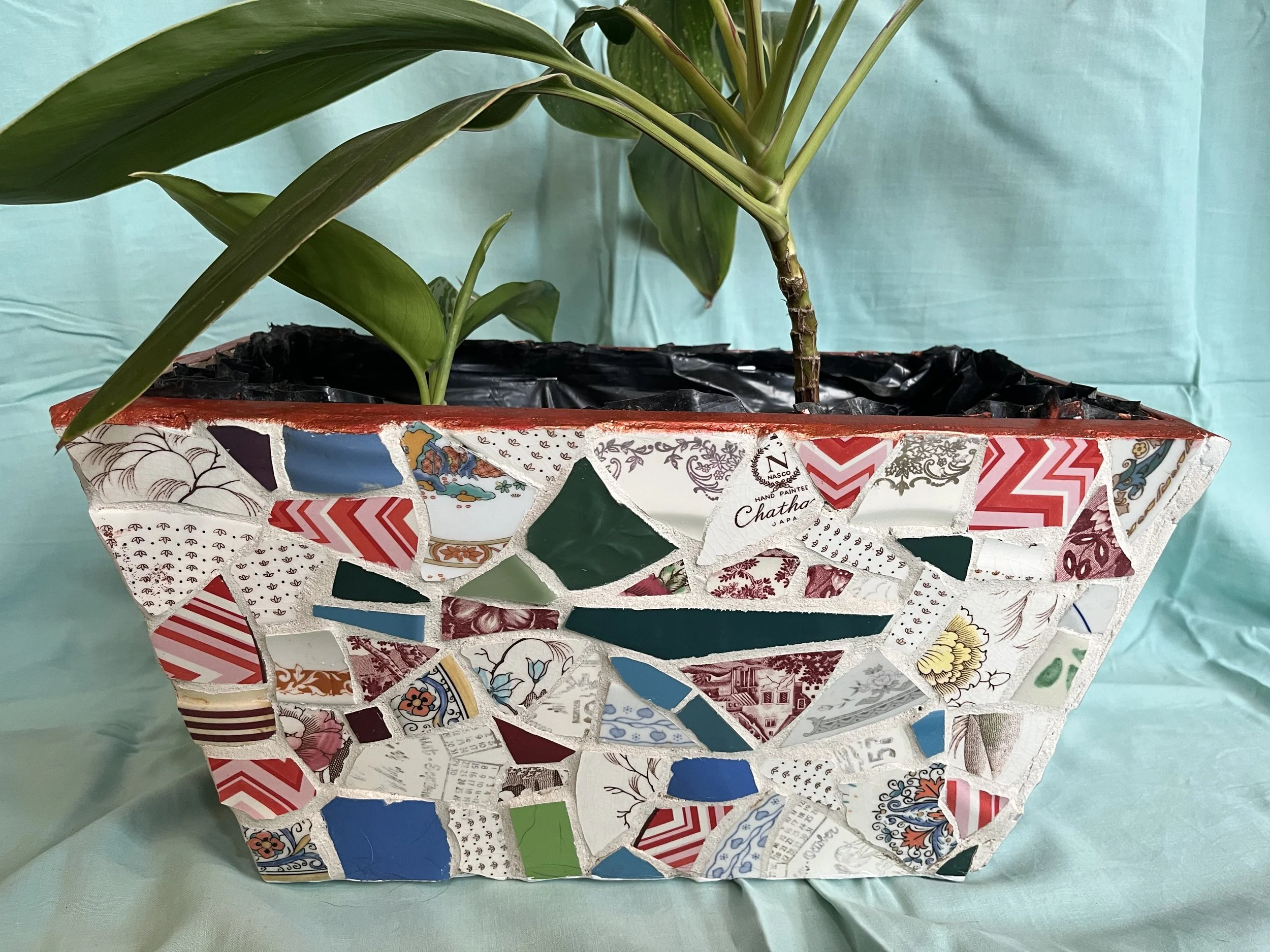 Planter front angle 1 - Becky Gordon.jpeg