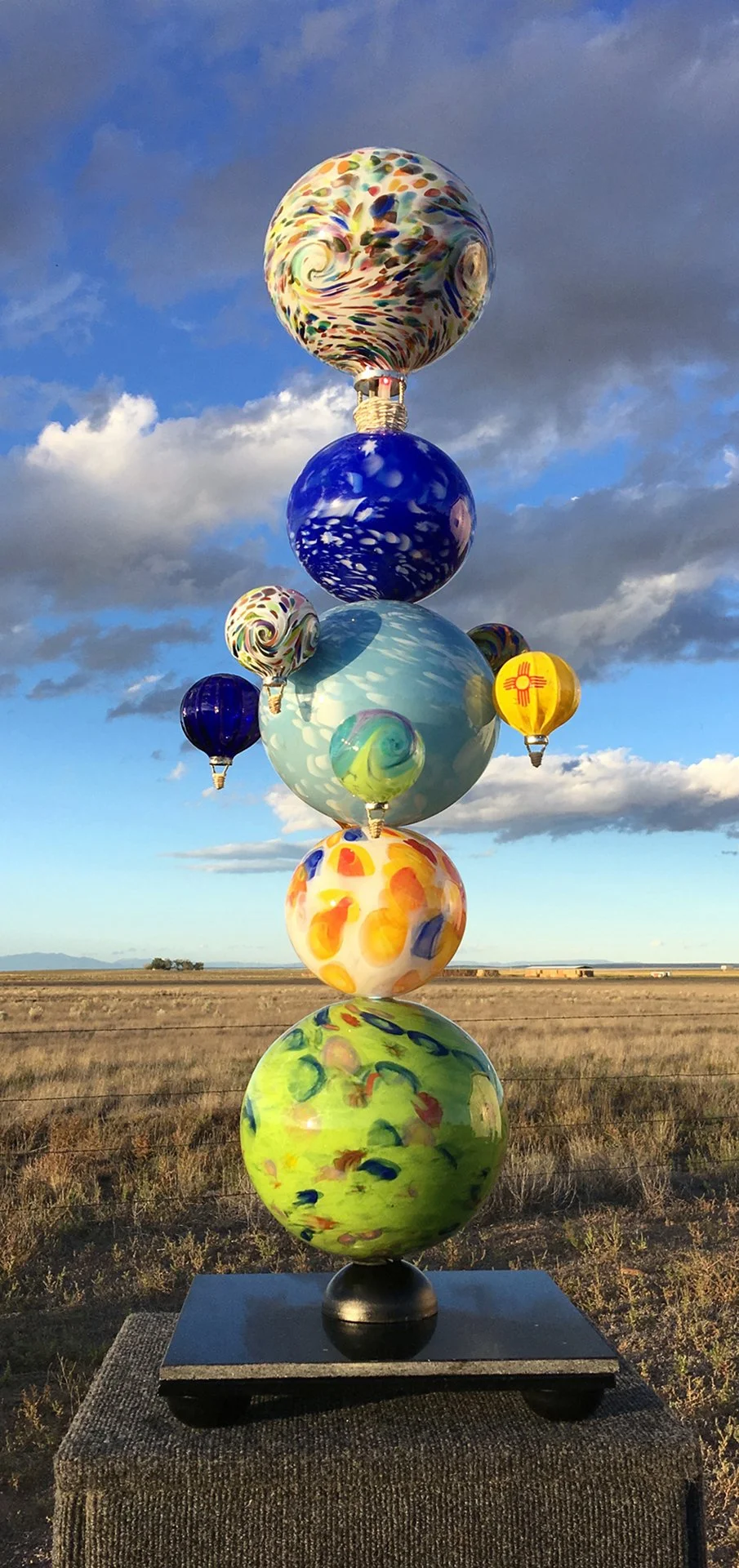 Robbins_BalloonTotem1_Cropped - Karen Robbins.jpg