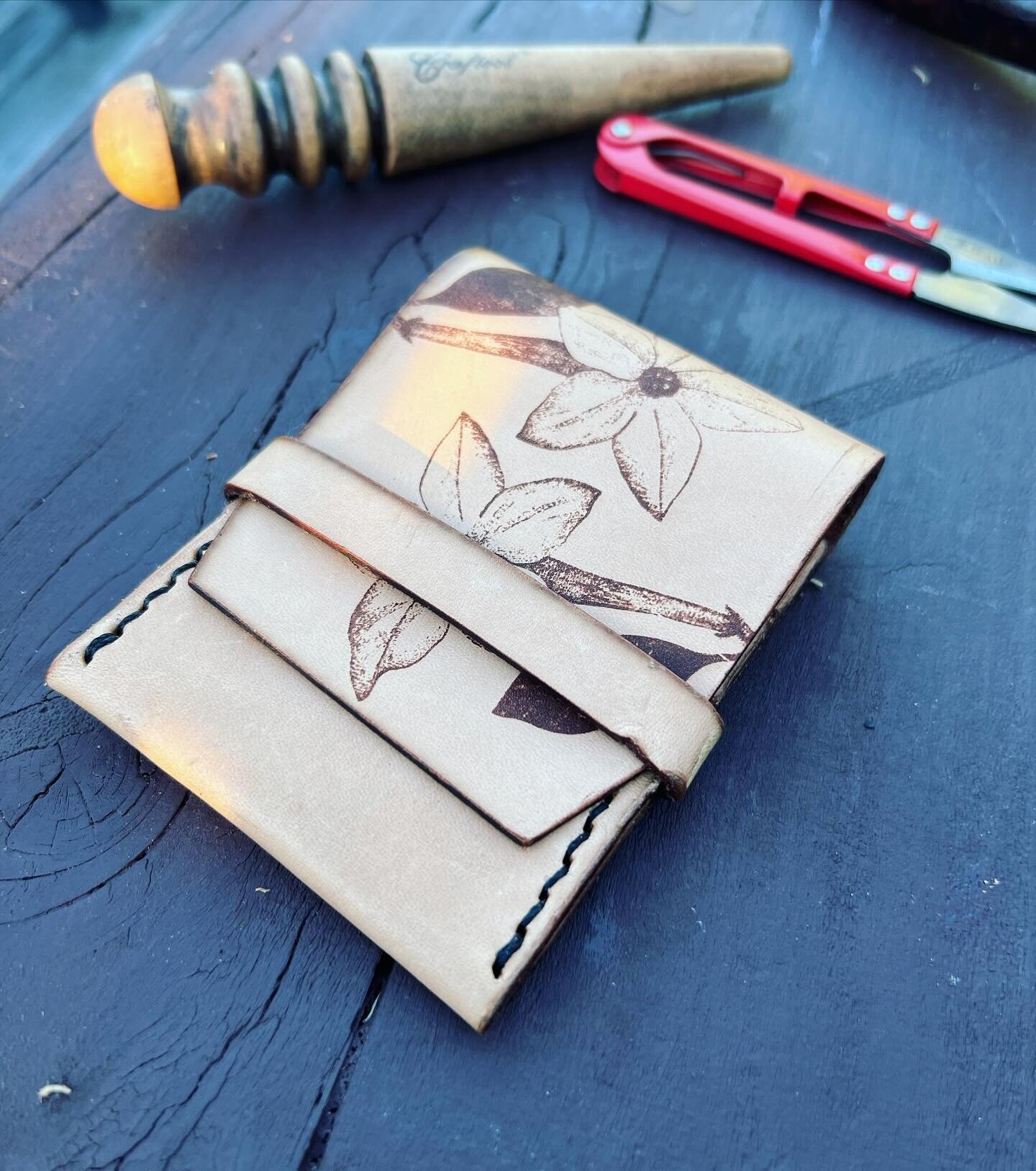 Finished a slim card wallet today in natural with a floral engraved motif. #craftedcreations #handmade #madeinnz