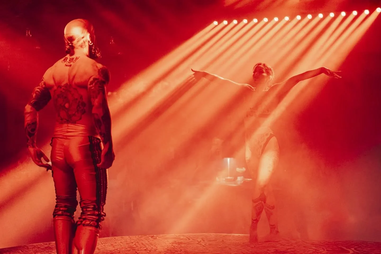 Celebrating Halloween by sharing a night at the fiesta with @shireen_j at the @the_garden_society

Such a fantastic fun night filled with mexican design, gorgeous entertainment and performances.