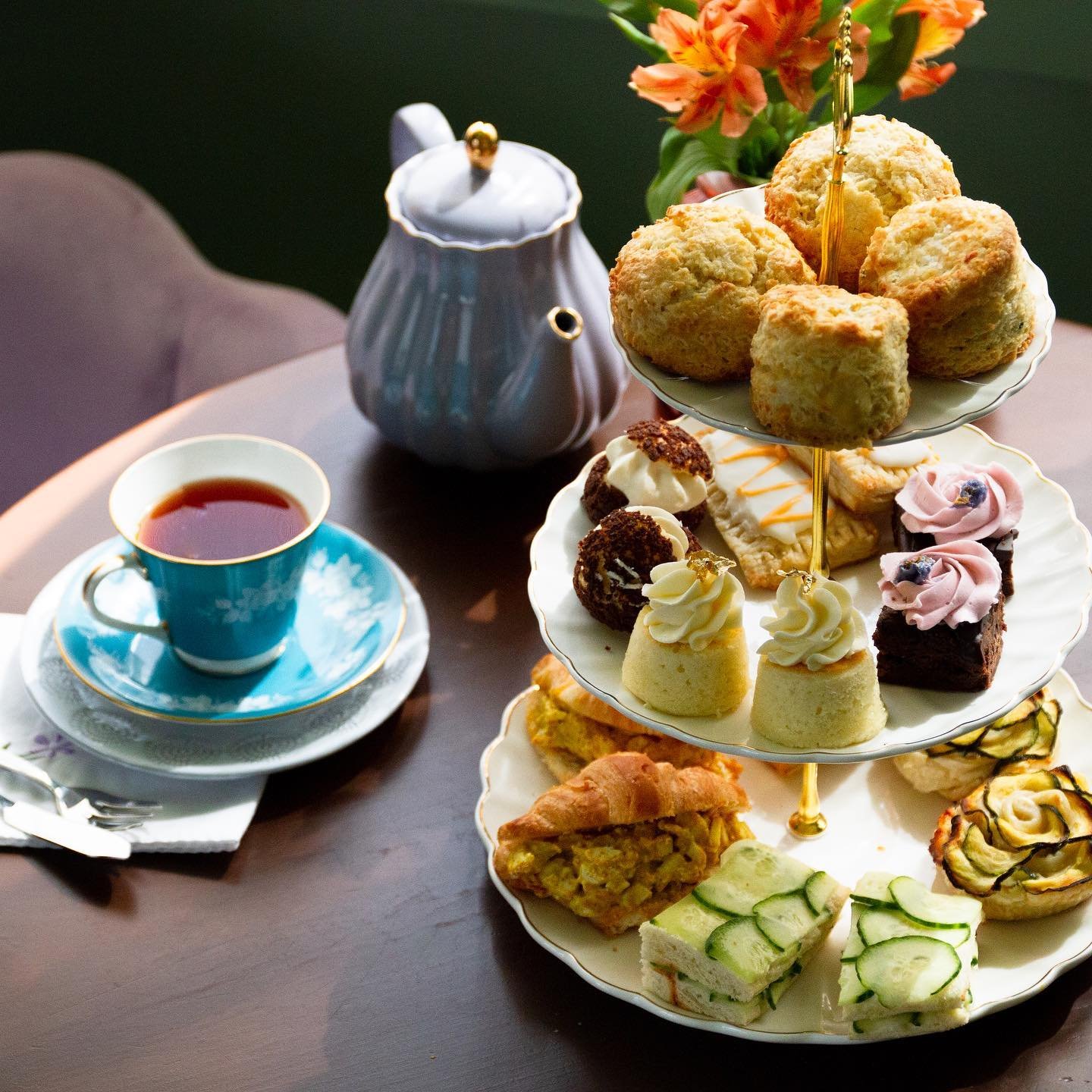Mother&rsquo;s Day Afternoon Tea at The Lavender Fox! 🥳🦊💜

We are super excited to announce we will be hosting afternoon tea on Sunday May 5th and Sunday May 12th in honour of Mother&rsquo;s Day! (but open to anyone and everyone!!) 🌸🦊🌸

This wi