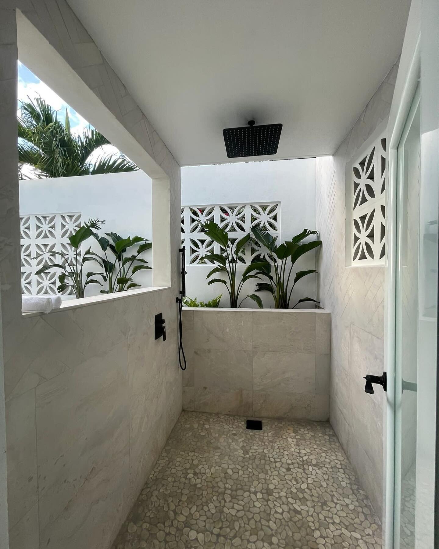 And that main floor shower and bath off the bedroom!  The views are for your pleasure as well. Shower and bathe in the sun or under the stars at night. So private and peaceful.