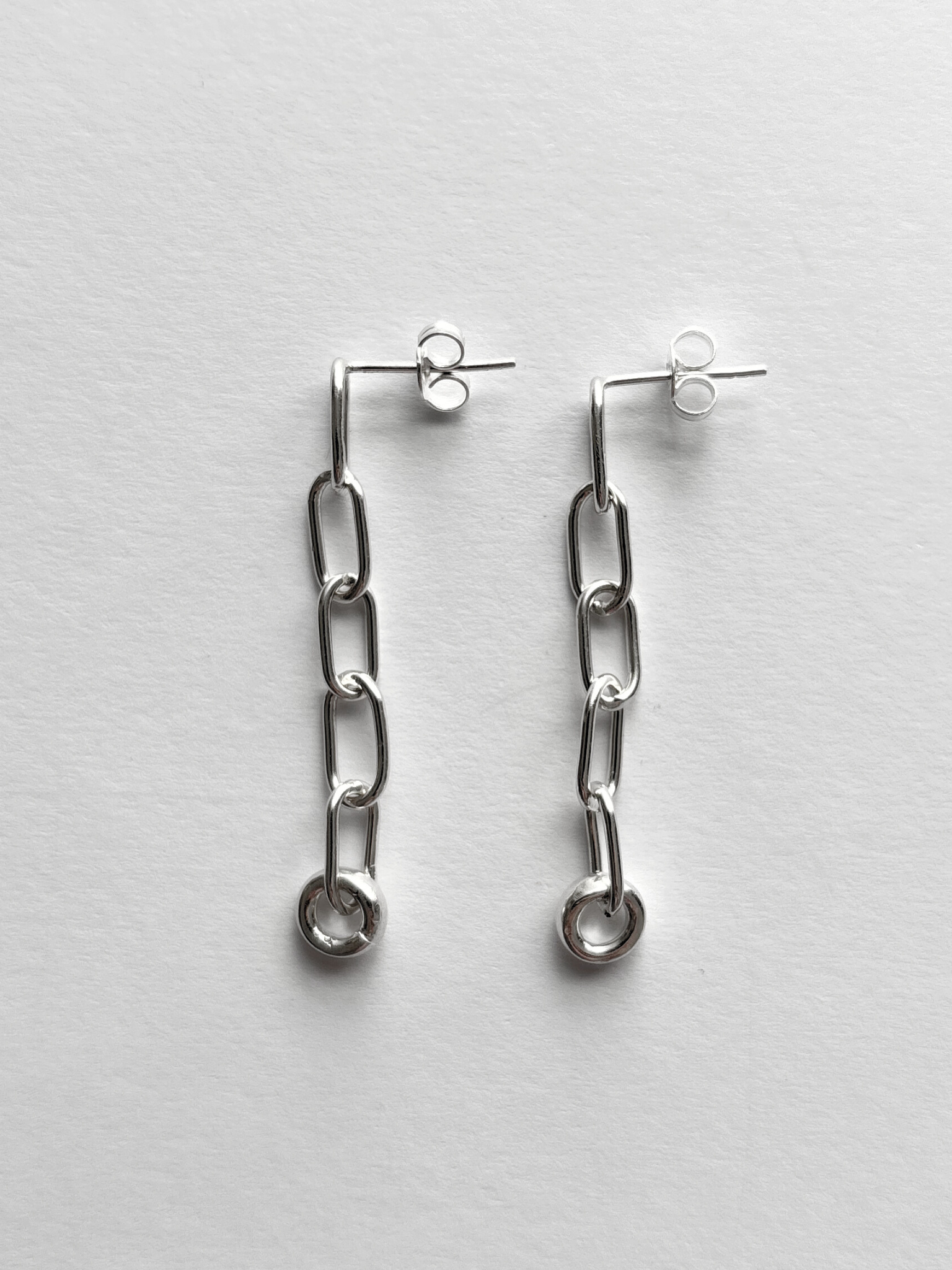Ivy Earrings.png