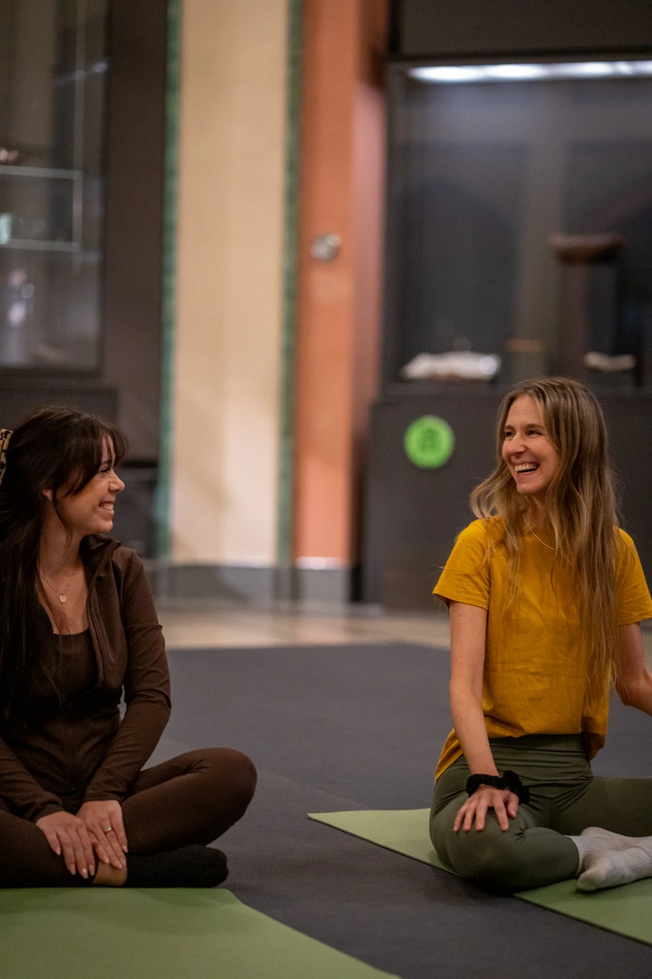 1001 Mama Dates: Yoga im Museum