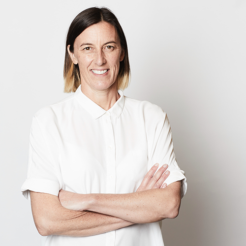 Lee Hillam_500_SQUARE_COL.png