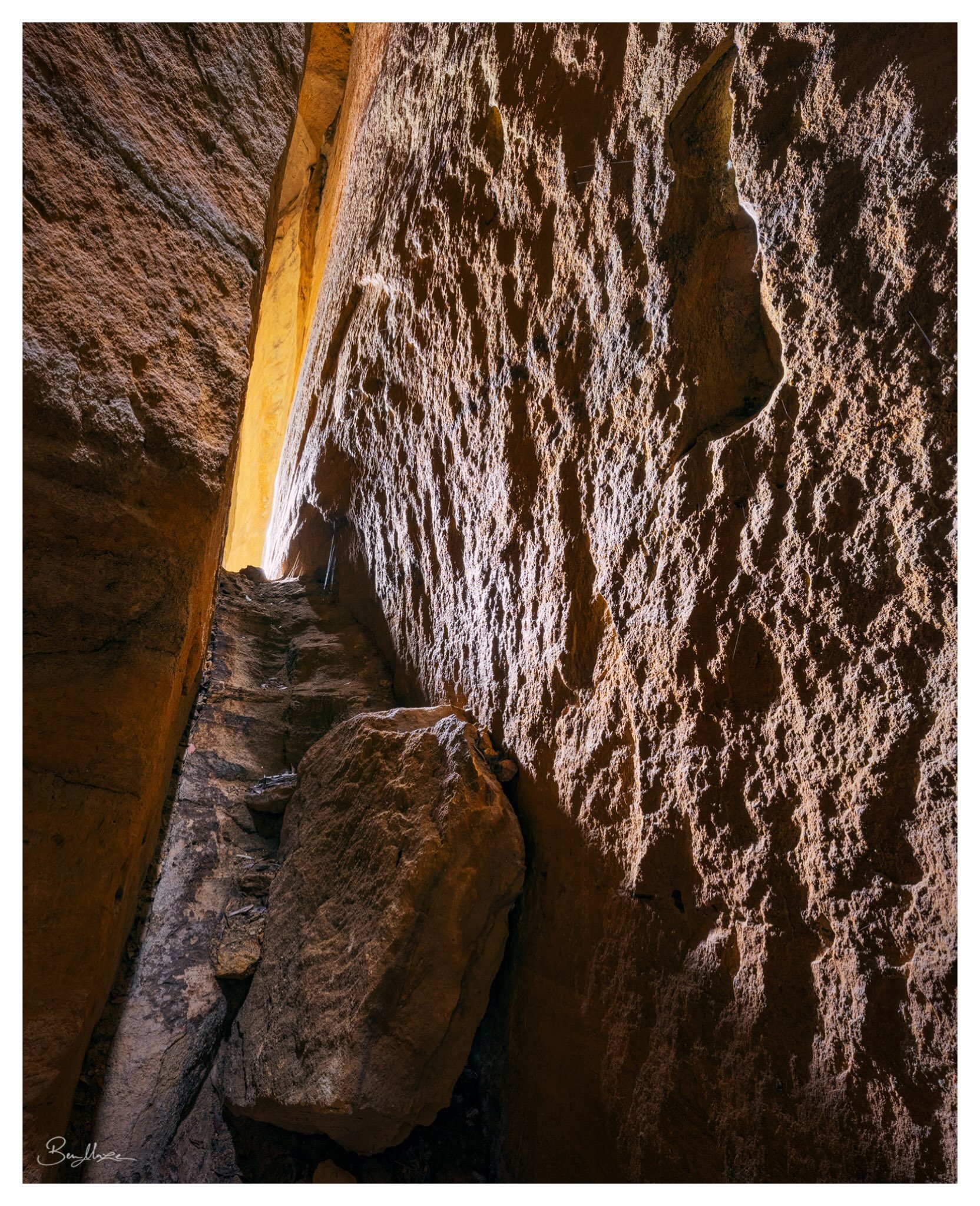 &lsquo;Arrakis&rsquo; (2026)

A scene that truly felt like something out of a desert sci-fi scene. Photographed in a narrow sandstone slot canyon out past the Blue Mountains.