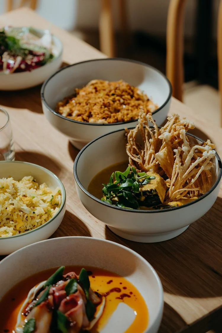 TwoNoblelunch set 1.jpg