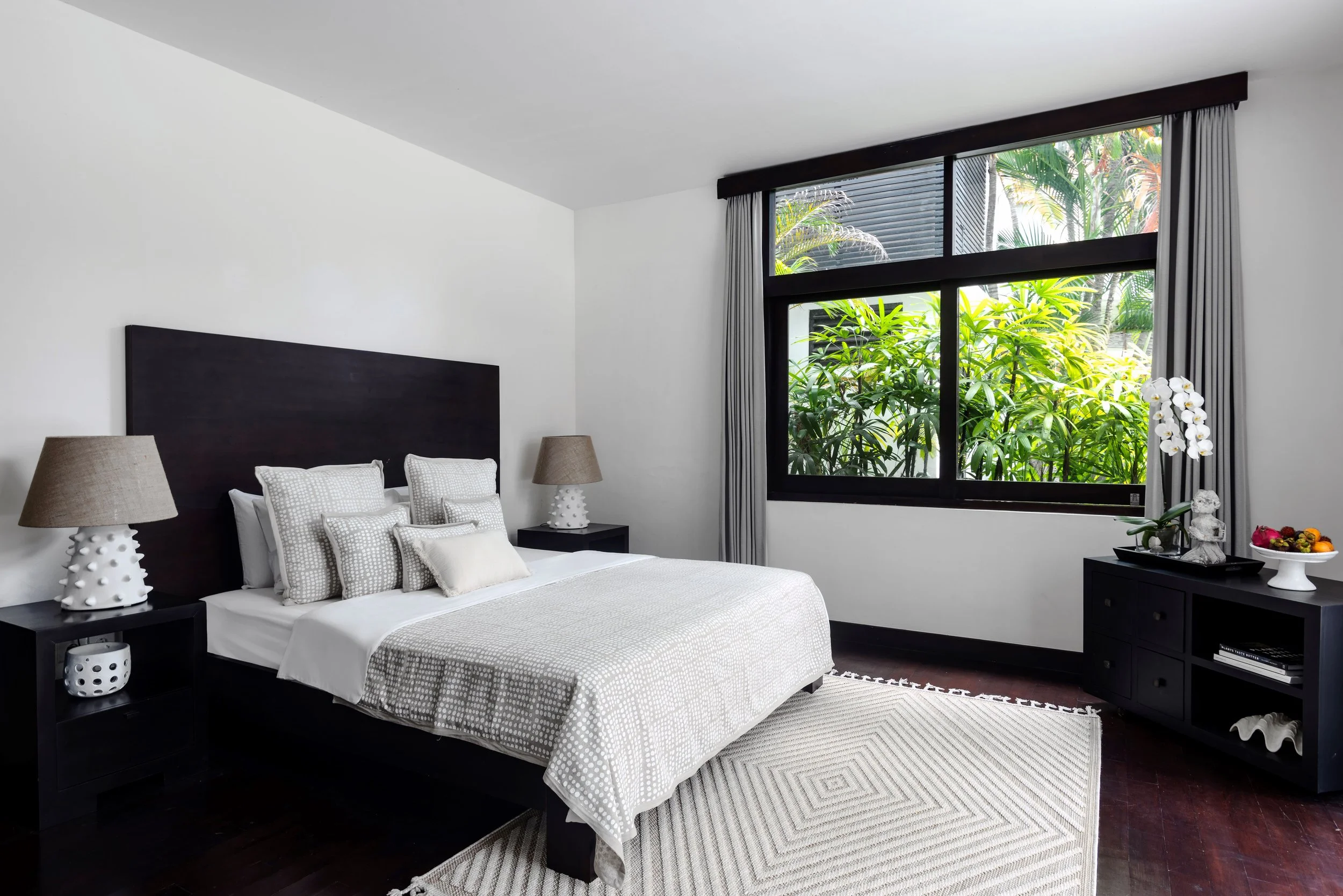 VillaAnayaManis_14_Bedroom 5.jpg