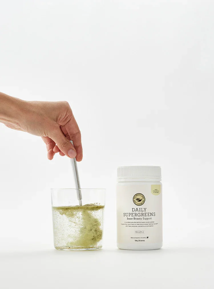 daily_superghreens_PINEAPPLE_750x.webp