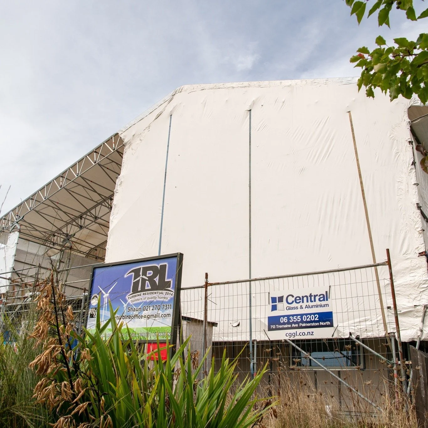 The Lads hitting their tasks at Kanuka 🔨

Frank, our newest apprentice, has been super keen to learn and getting stuck in awesome to see 👏
And a big welcome to Cory, feels like he&rsquo;s always been part of the team.👊

#TurbineBuilds #TeamWork #A