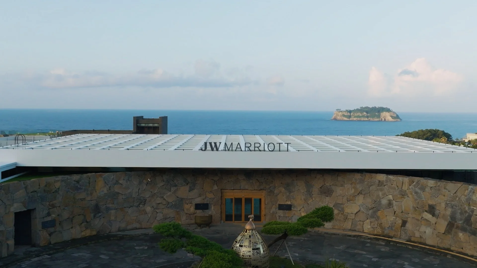 JWMARRIOTT_GRADE_STILL_3.3.1.jpg