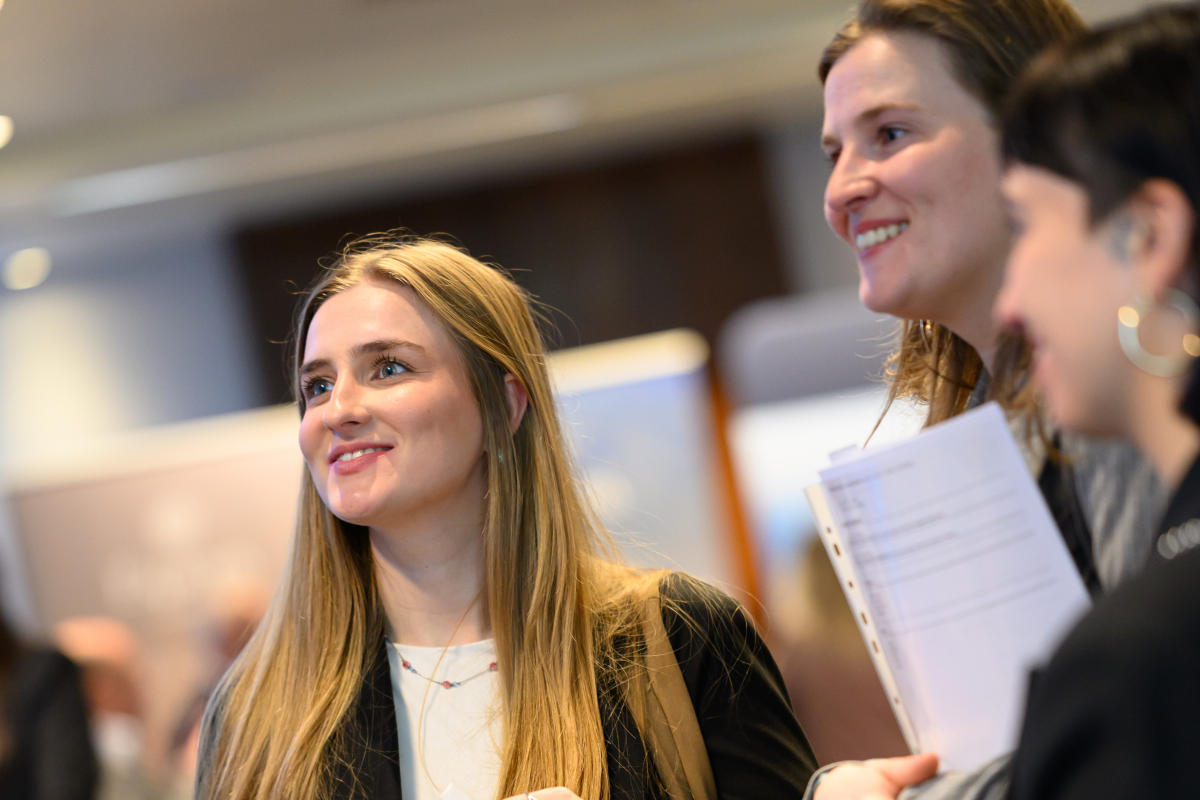 feiraemprego-241 1200x800.png