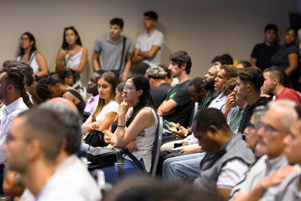 congresso-254 1200 x 800.png