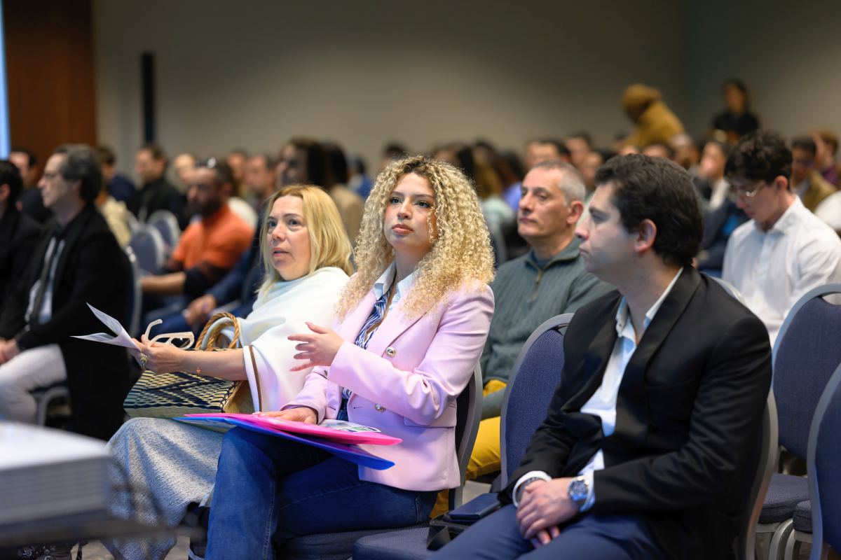 Congresso-103 1200x800.png