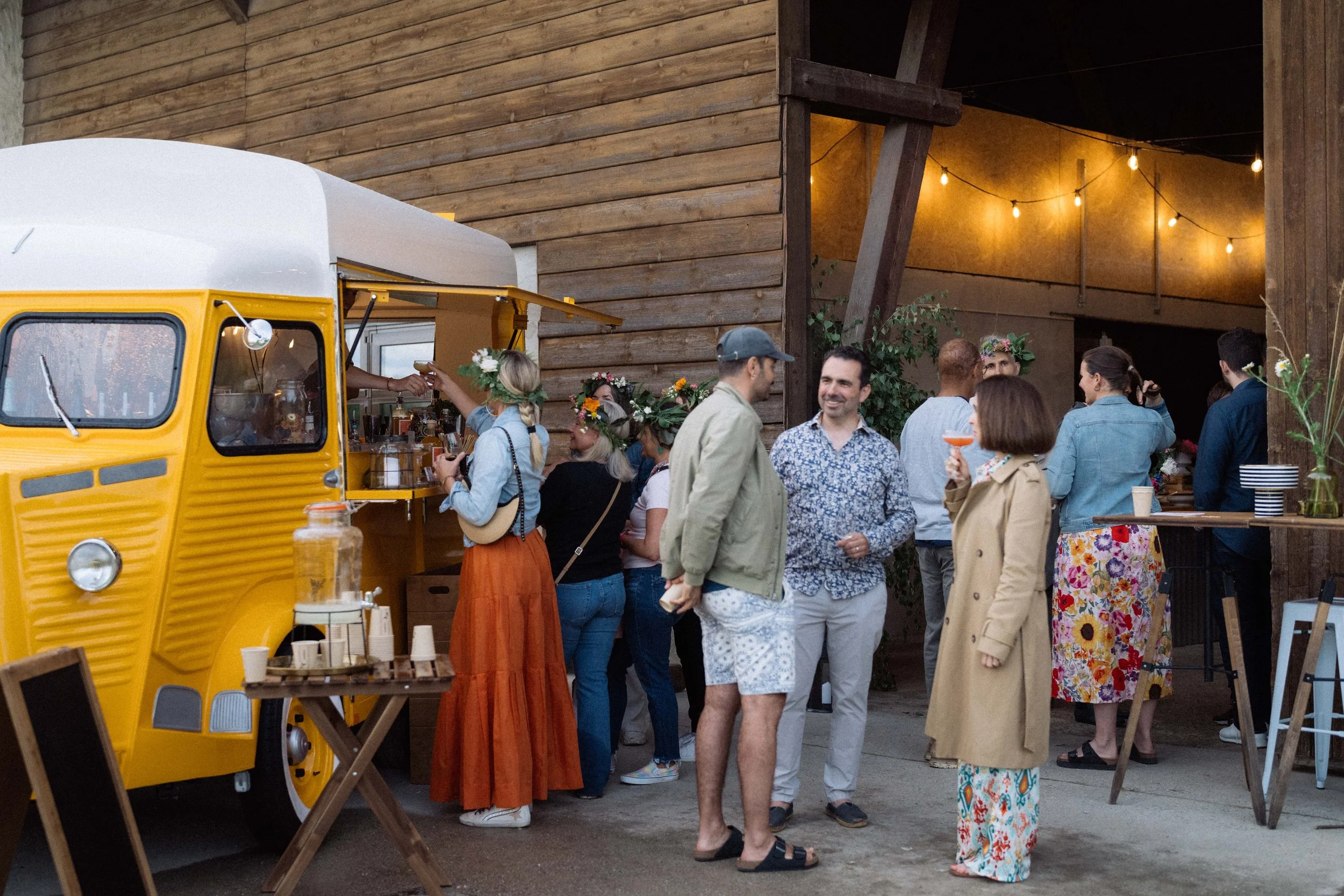 clémentine cocktail truck bar à cocktail à louer lausanne vaud événement mariage evg evjf soirée barman cocktails événements événementiel soirée entreprise team building
