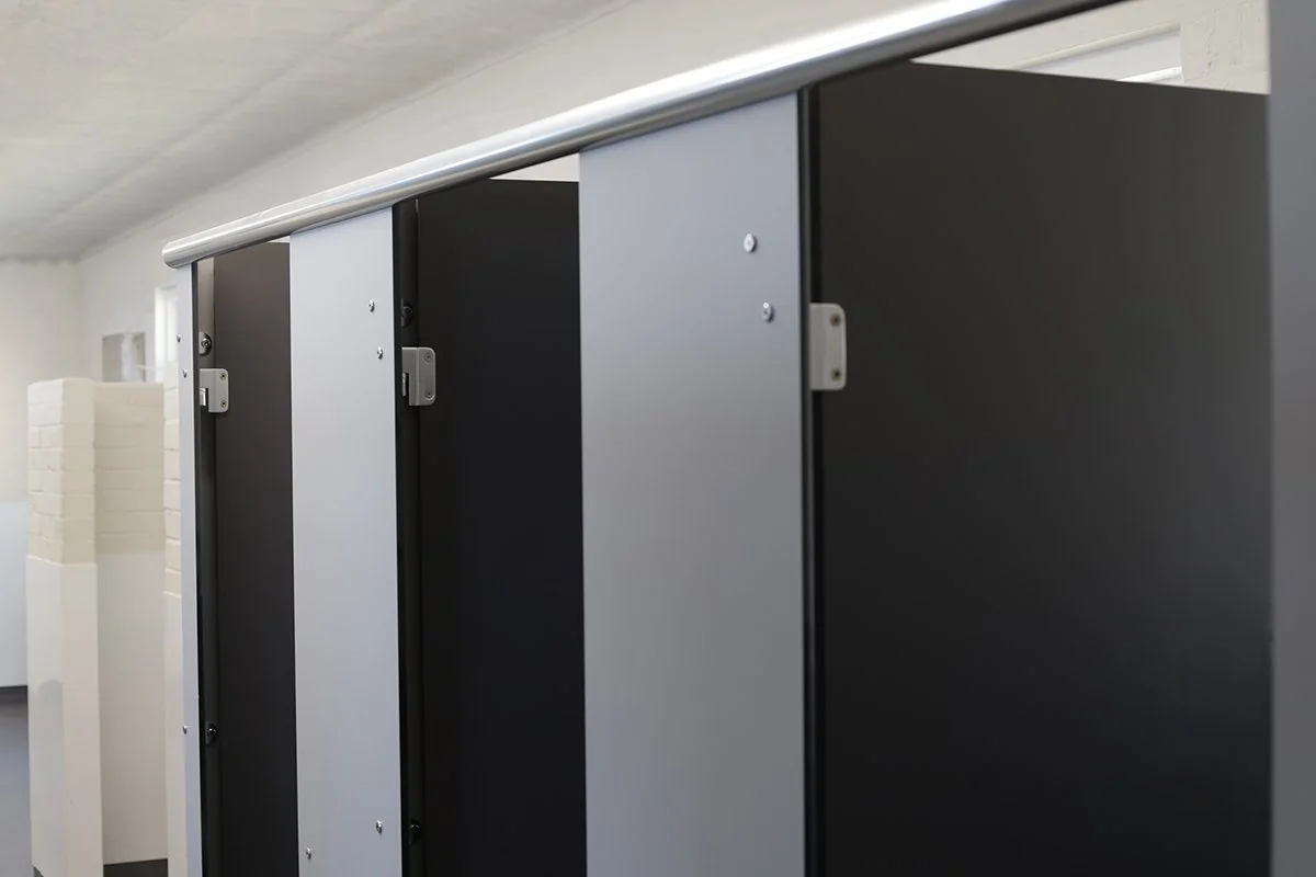 Mens washroom cubicles at Ascot Racecourse.jpg