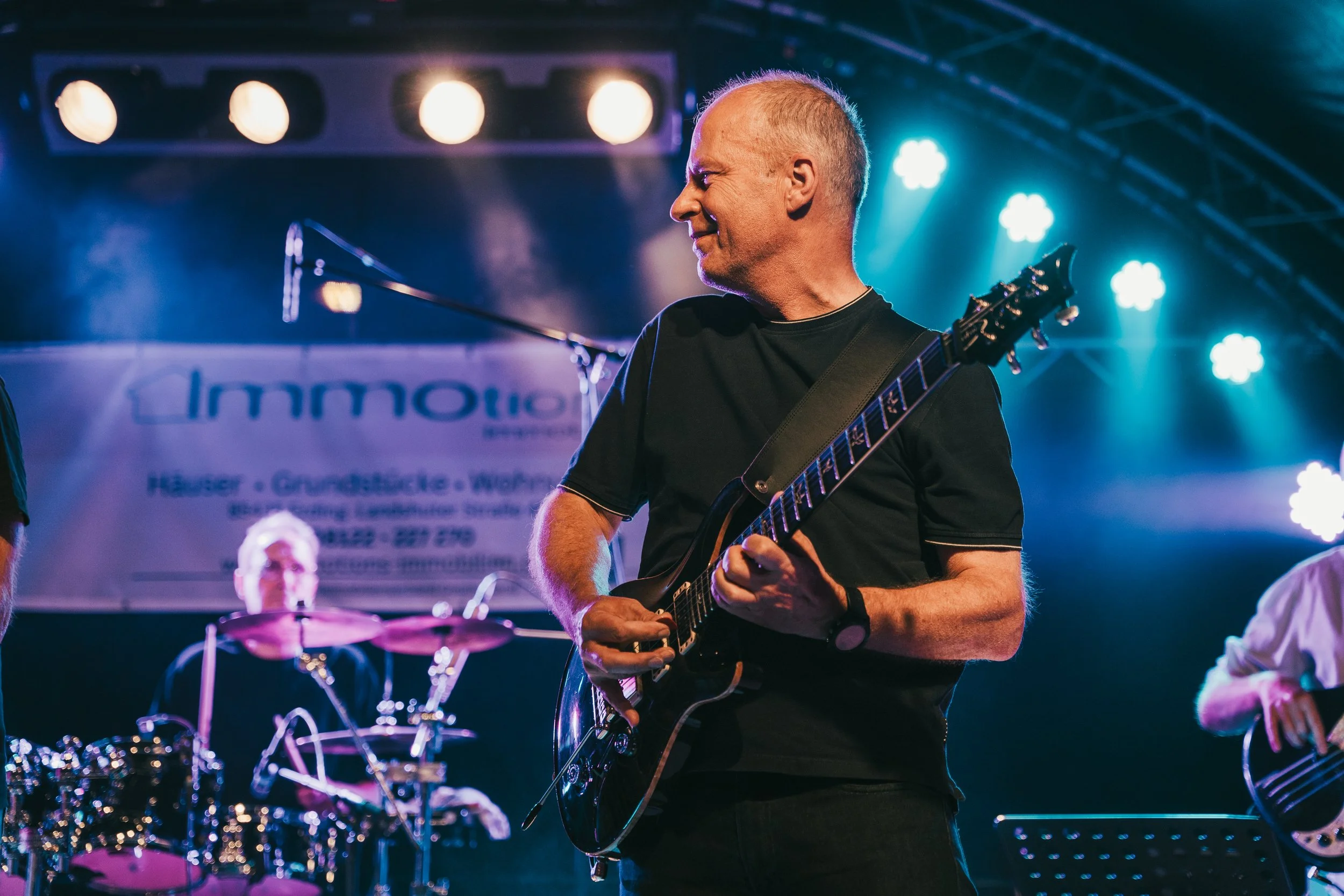 LUCA GRACE-175 AX.JPG