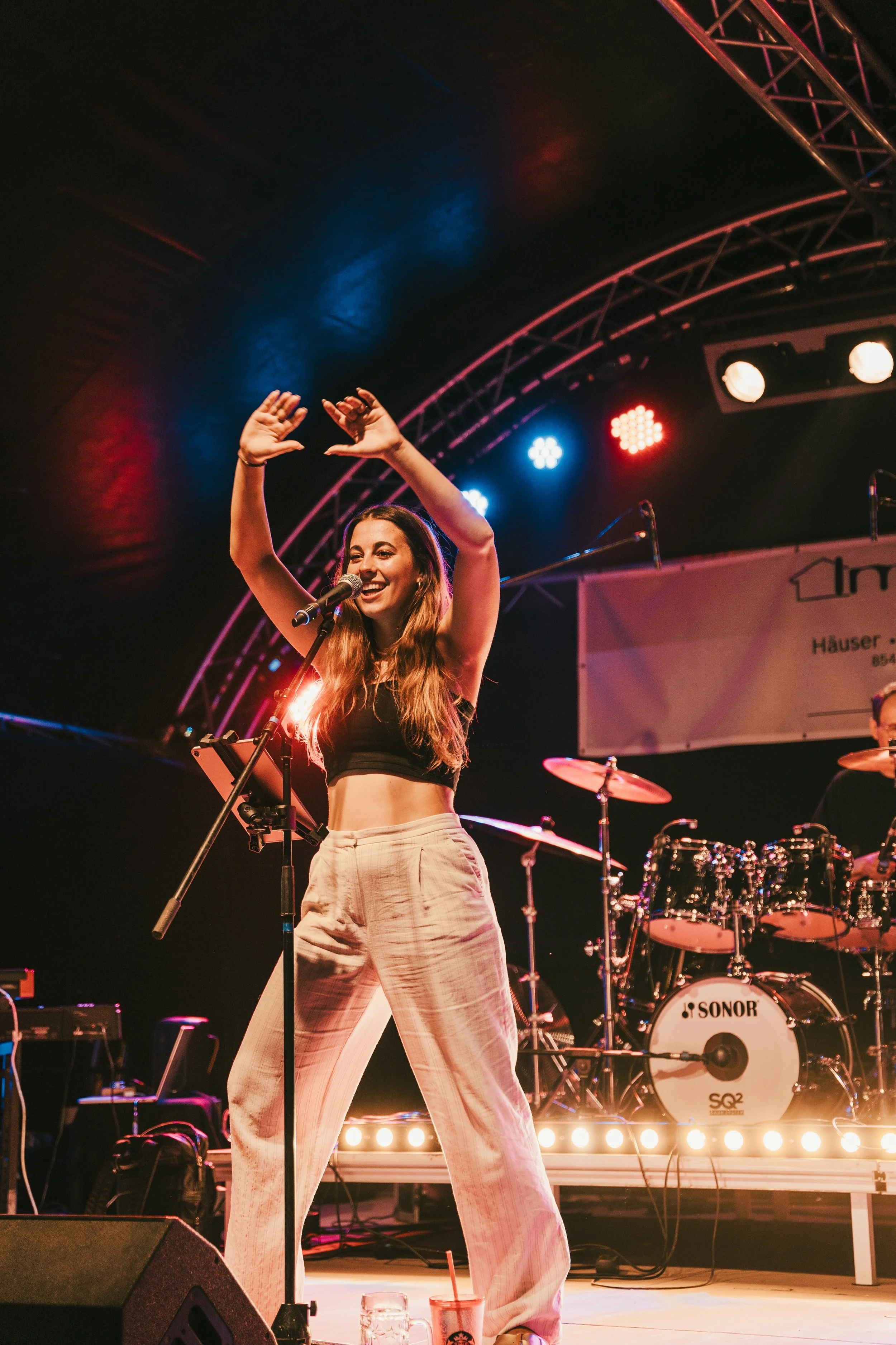 LUCA GRACE-182 LG.JPG